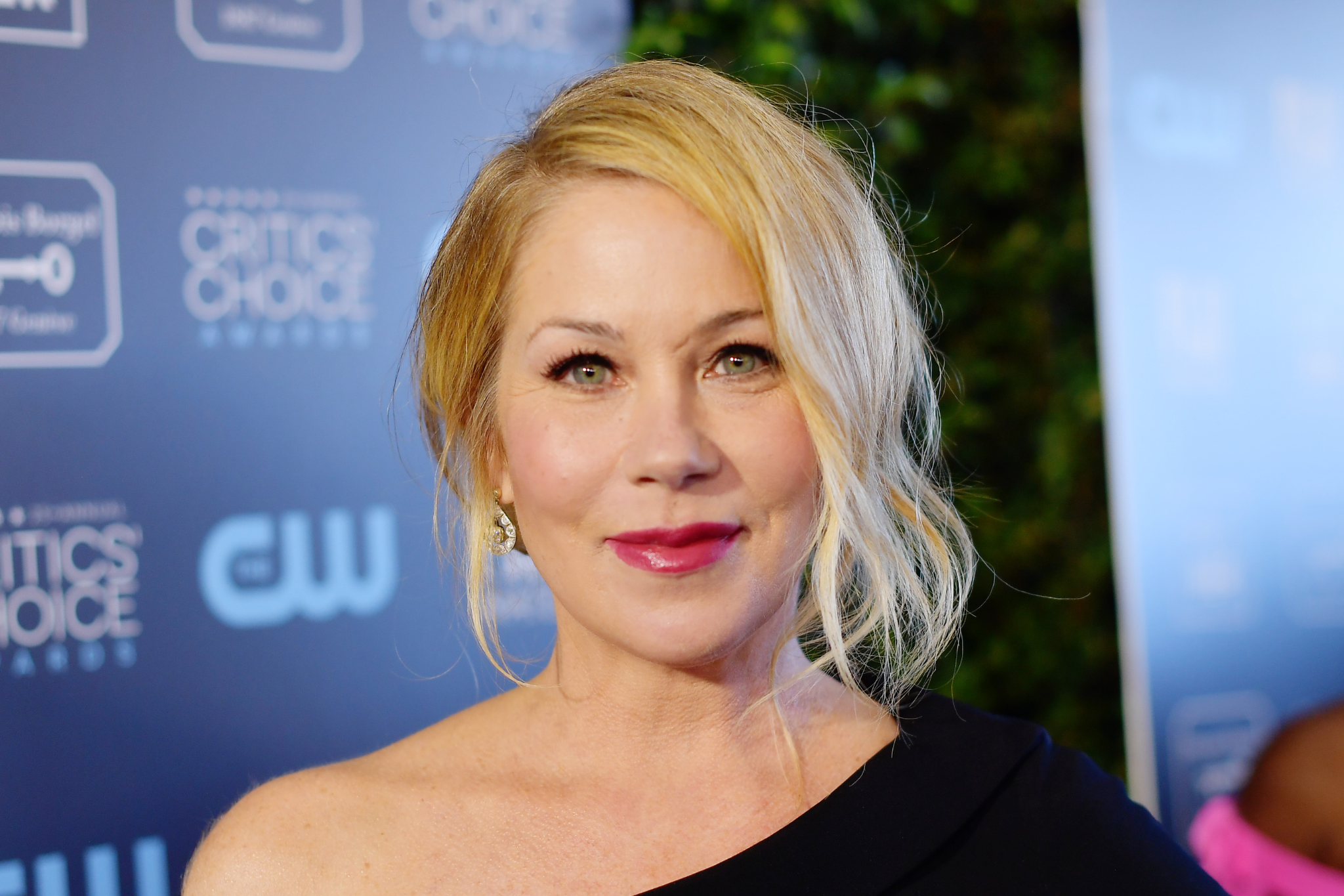 Christina Applegate admits her Love Island pet peeves