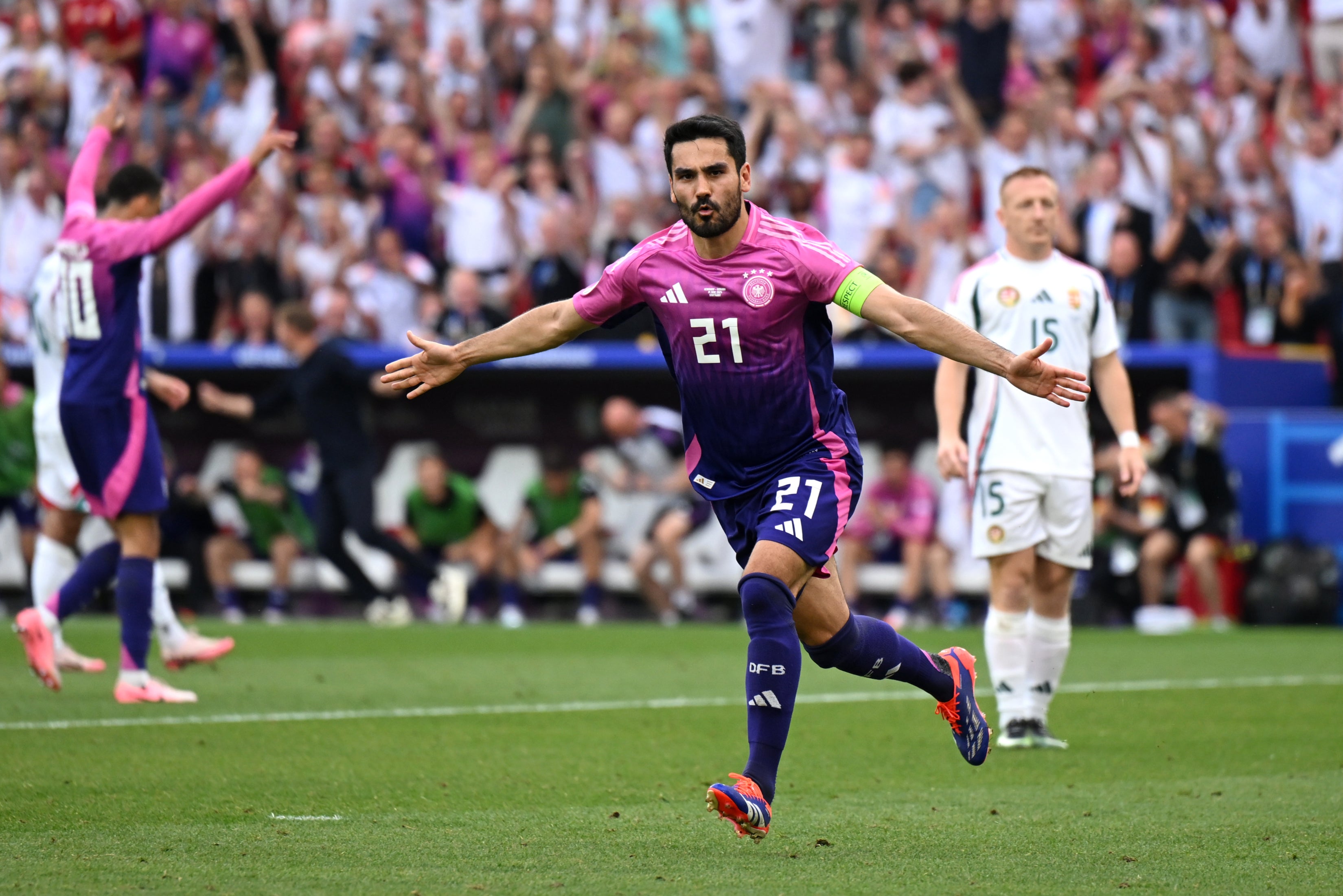 Ilkay Gundogan adds Germany’s second goal of the game