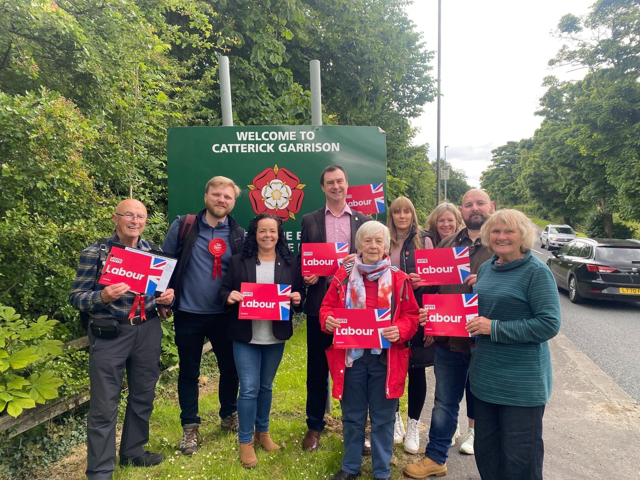 Wilson with Labour activists at Catterick garrison