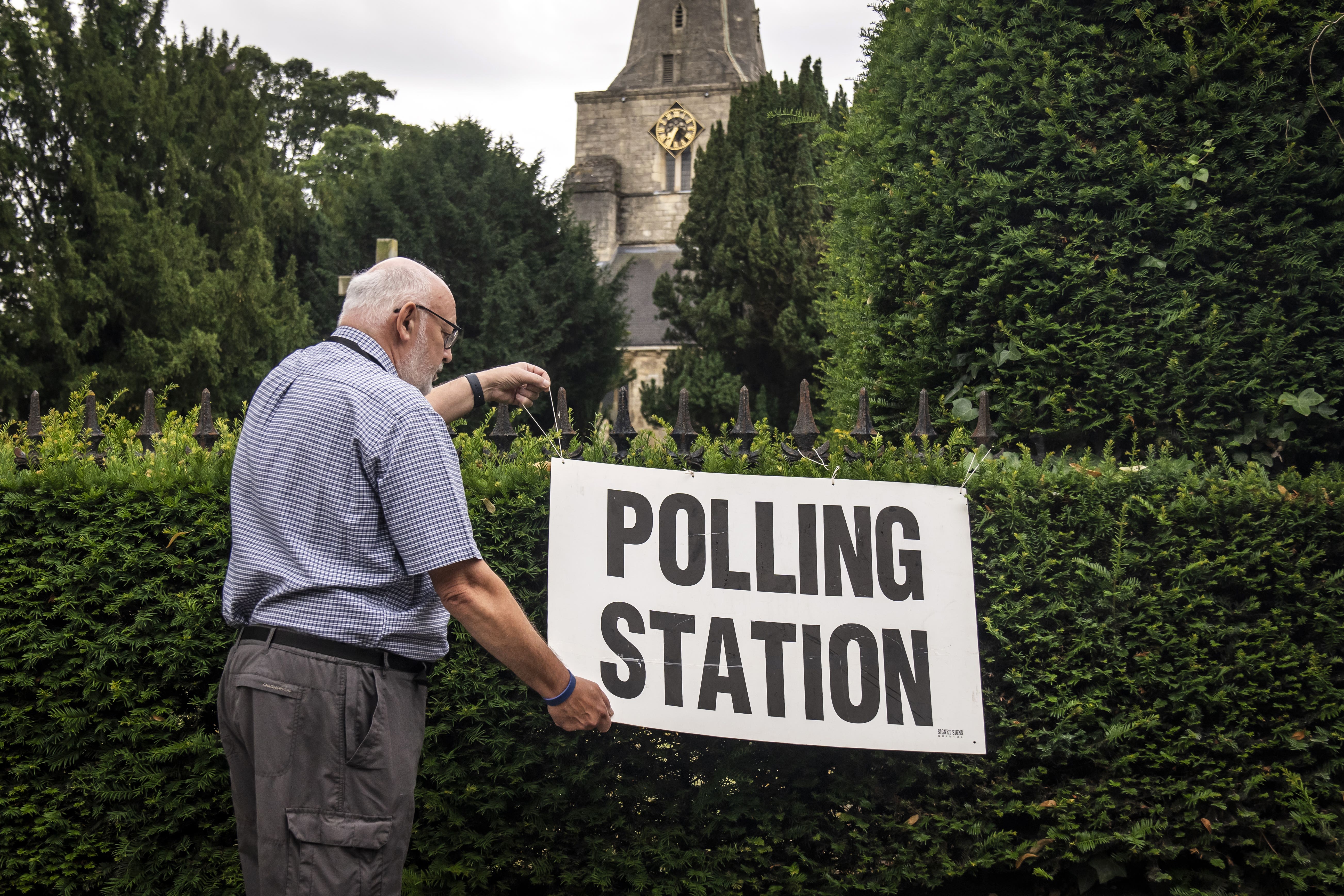 Opinion poll averages for Labour and the Tories have dropped in recent days, but Labour has maintained a strong lead (Danny Lawson/PA)