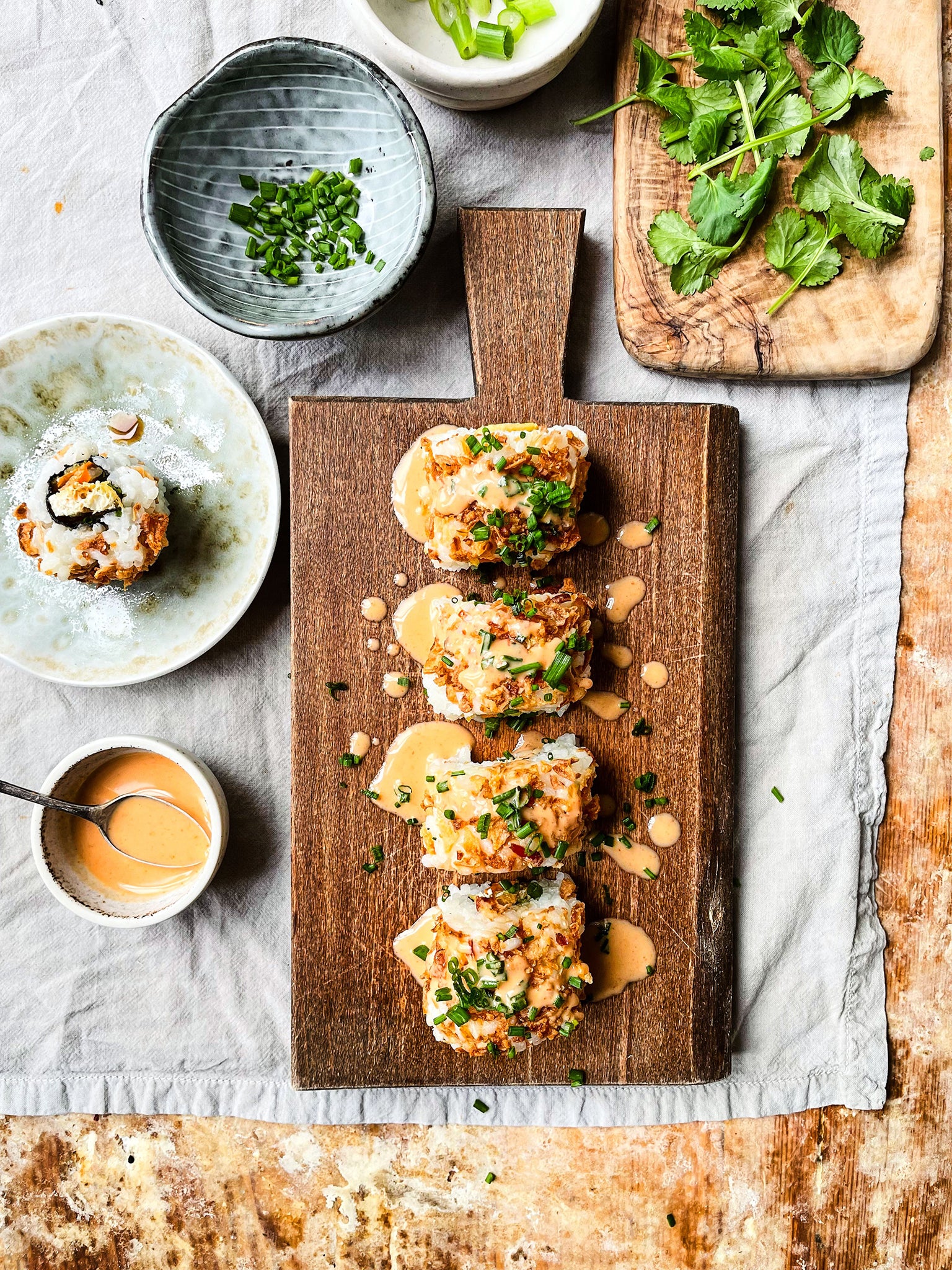 This sushi roll features tofu and tahini, both excellent sources of zinc