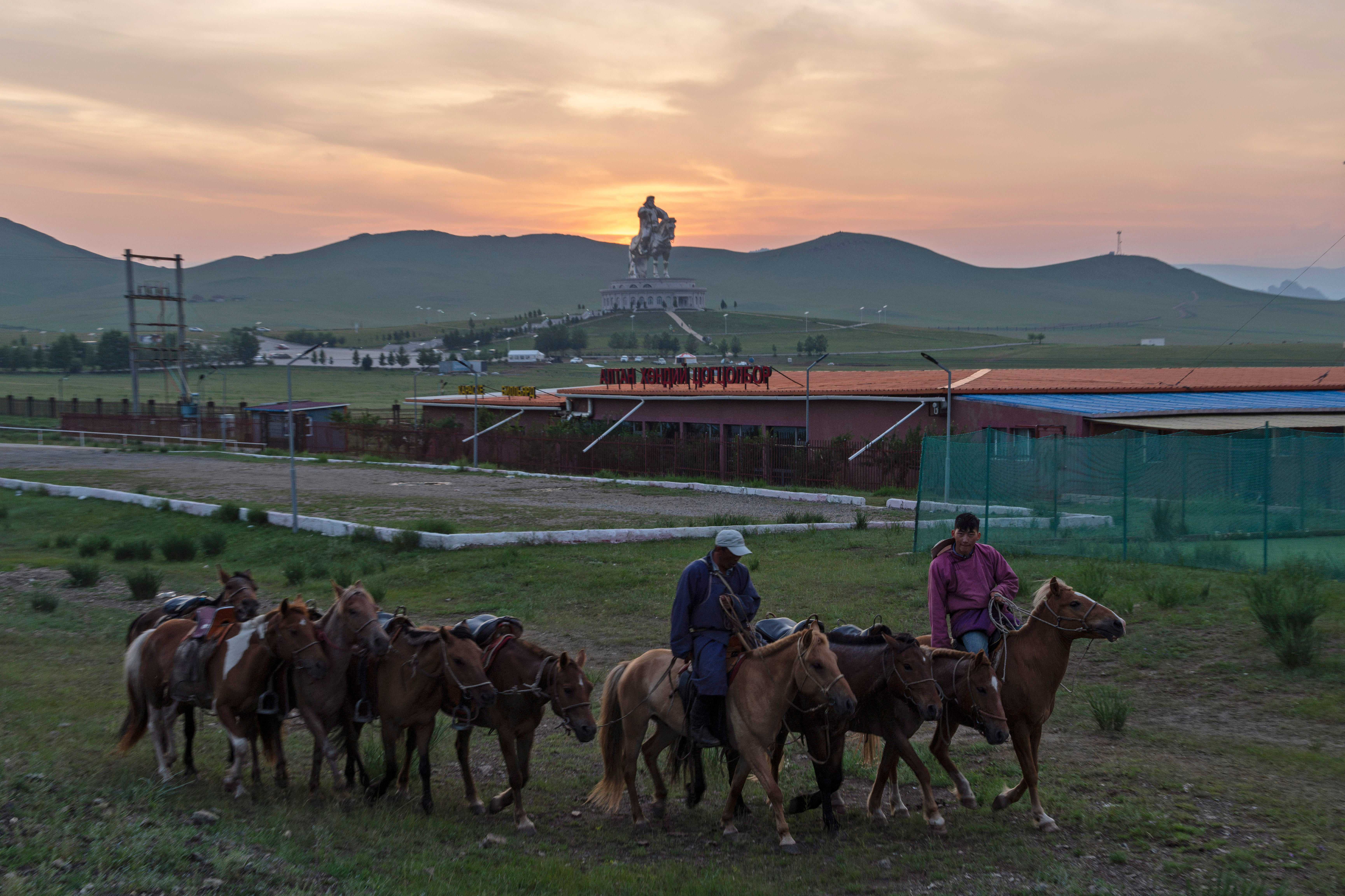 Mongolia Photo Gallery