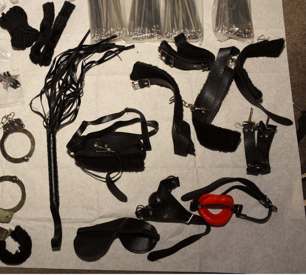 A picture of an alleged ‘abduction kit’ gathered by Plumb