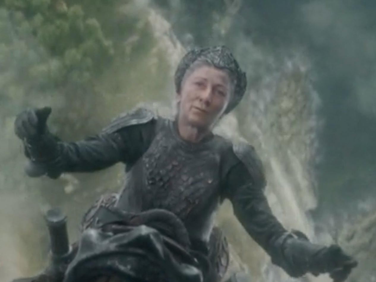 Rhaenys (Eve Best) succumbs to her fate in ‘House of the Dragon’