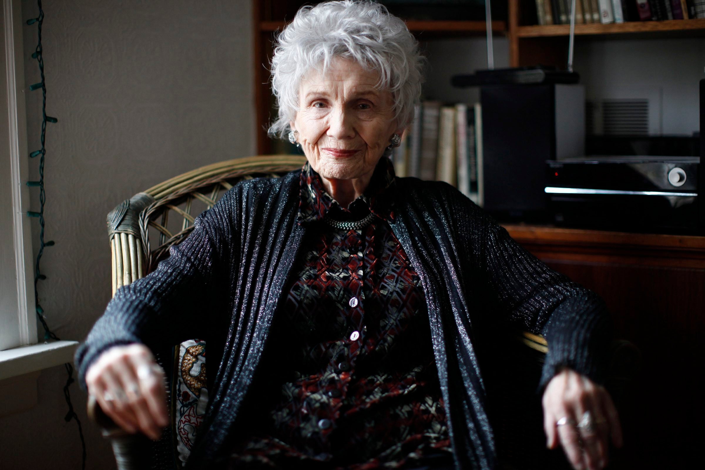 Alice Munro-Daughter