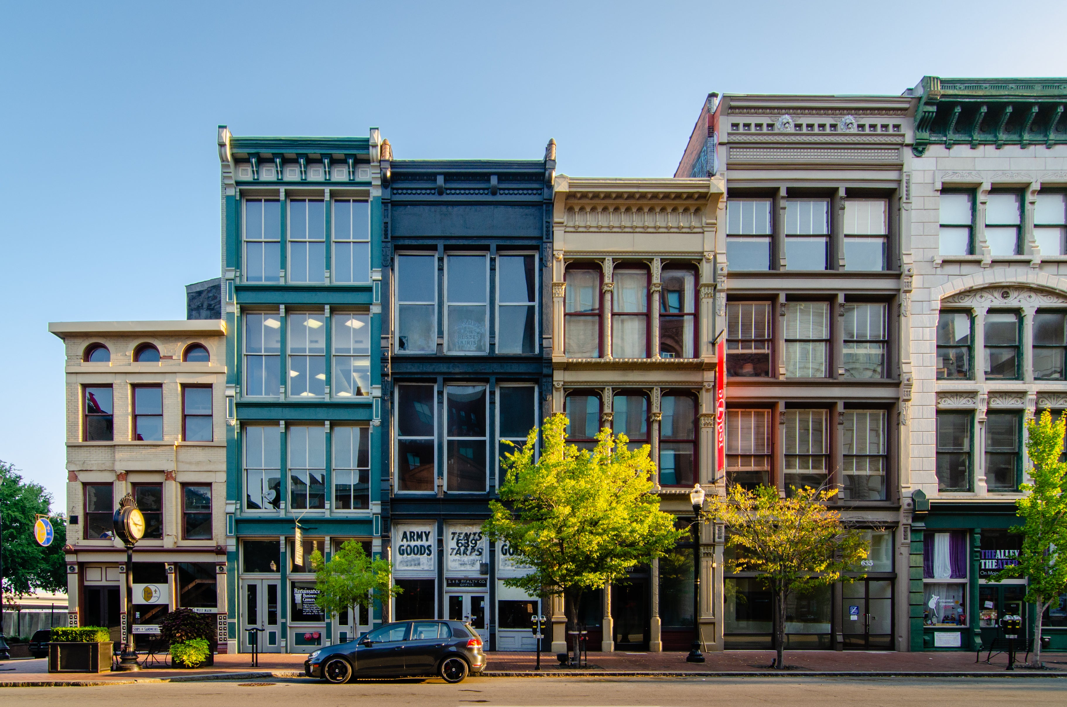 Whiskey Row features half a dozen distilleries where you can sample bourbon