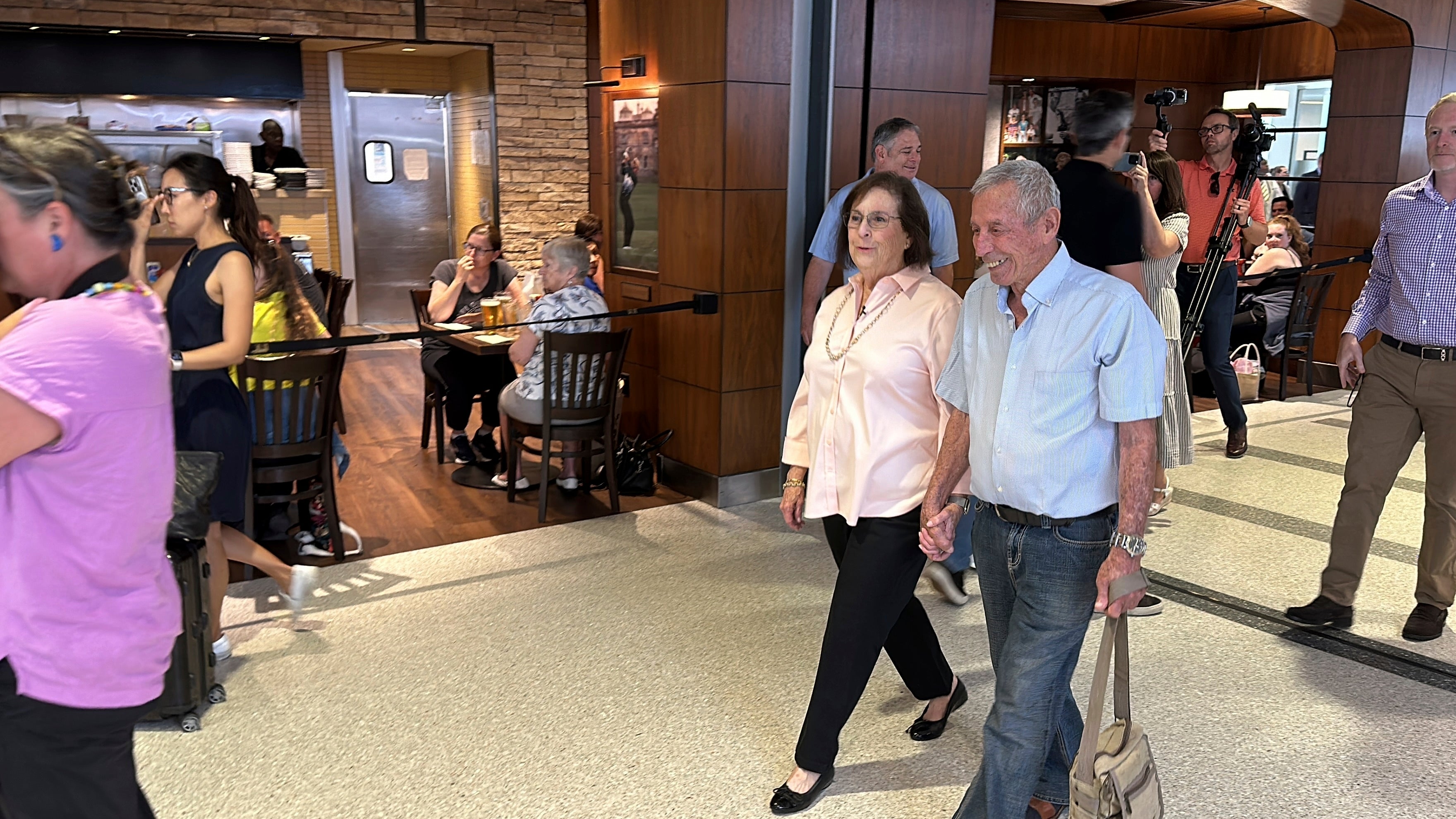 Holocaust Orphan-Family Found