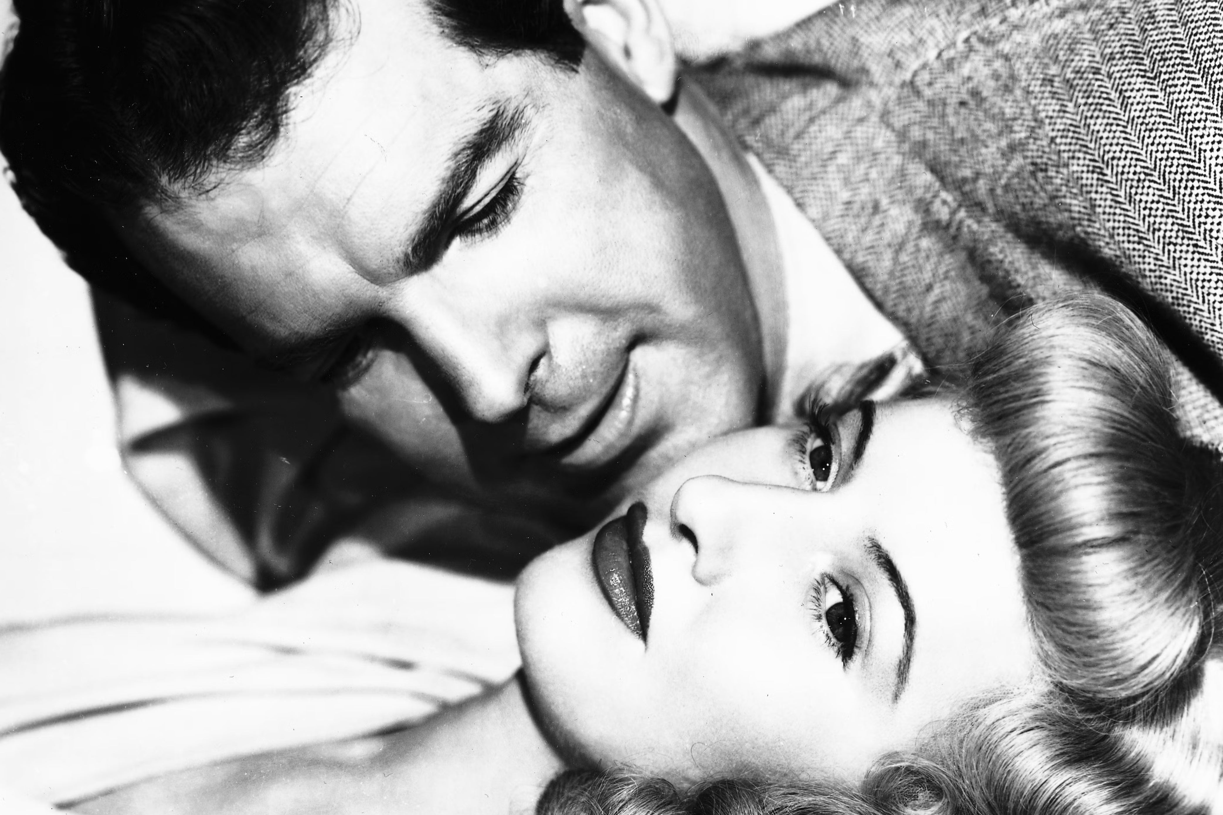 Murder most foul: Fred MacMurray and Barbara Stanwyck in ‘Double Indemnity’