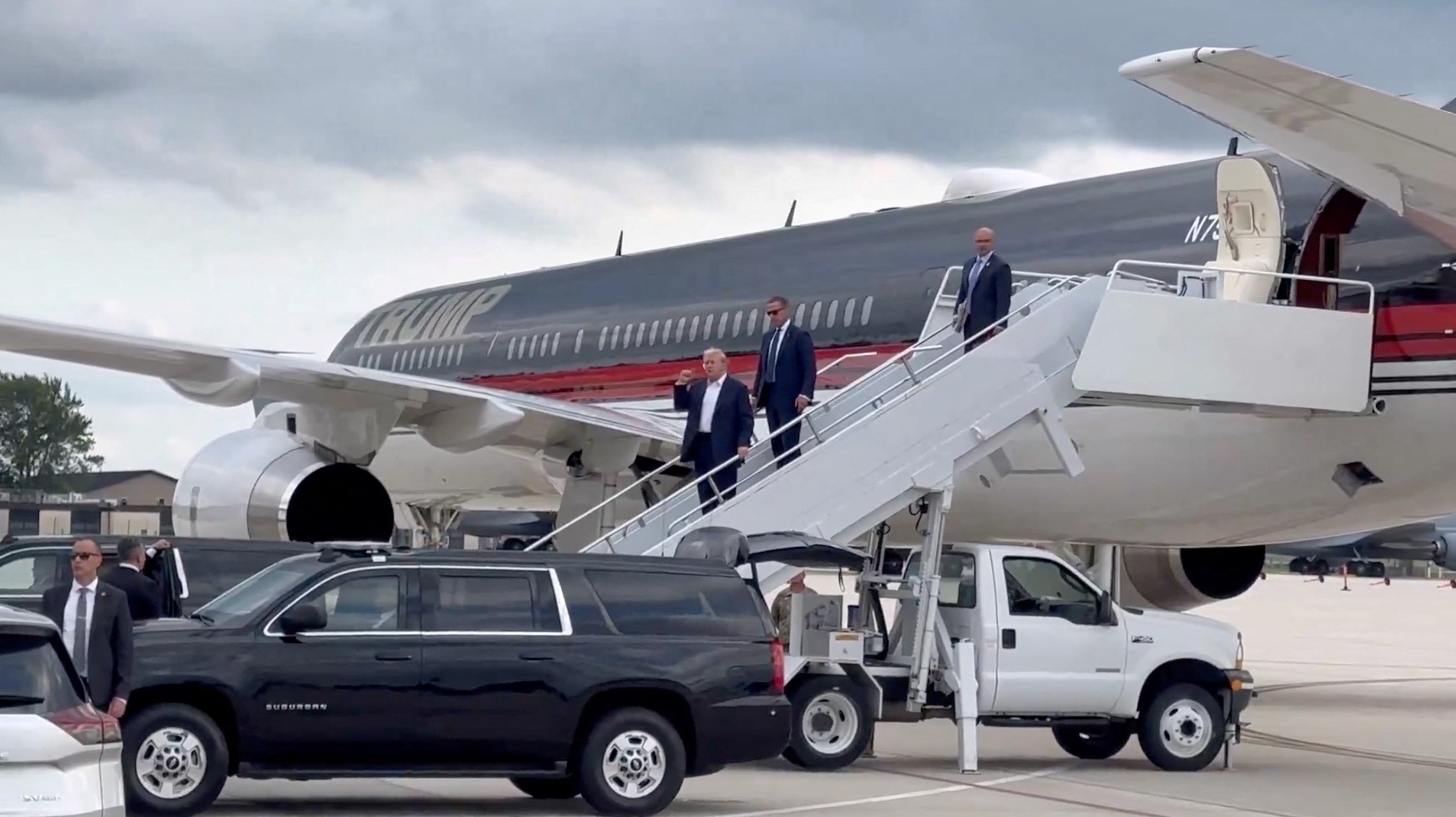 Republican presidential candidate Donald Trump arrives at Milwaukee Mitchell International Airport for the RNC