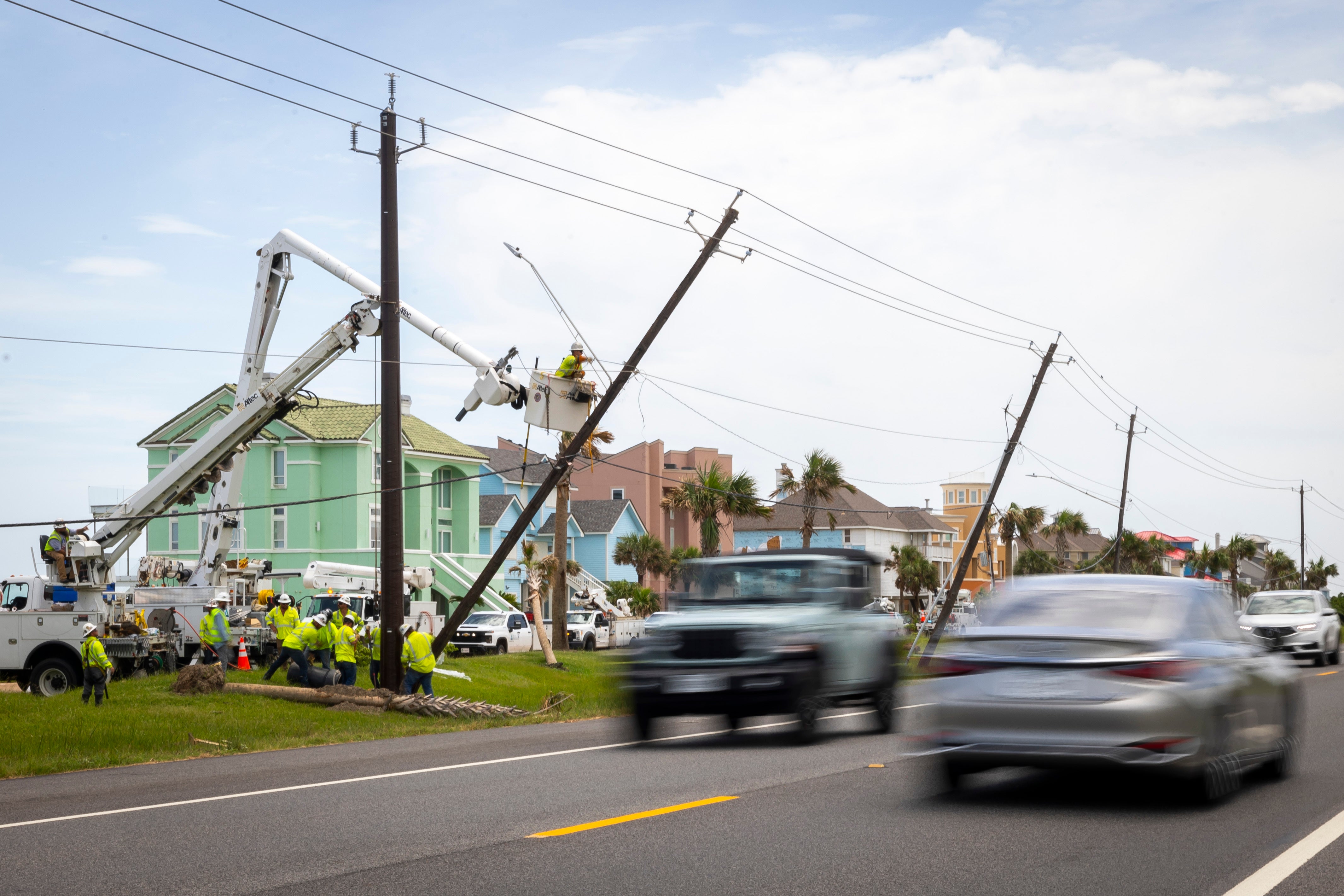 Philanthropy-Galveston-Power Outages