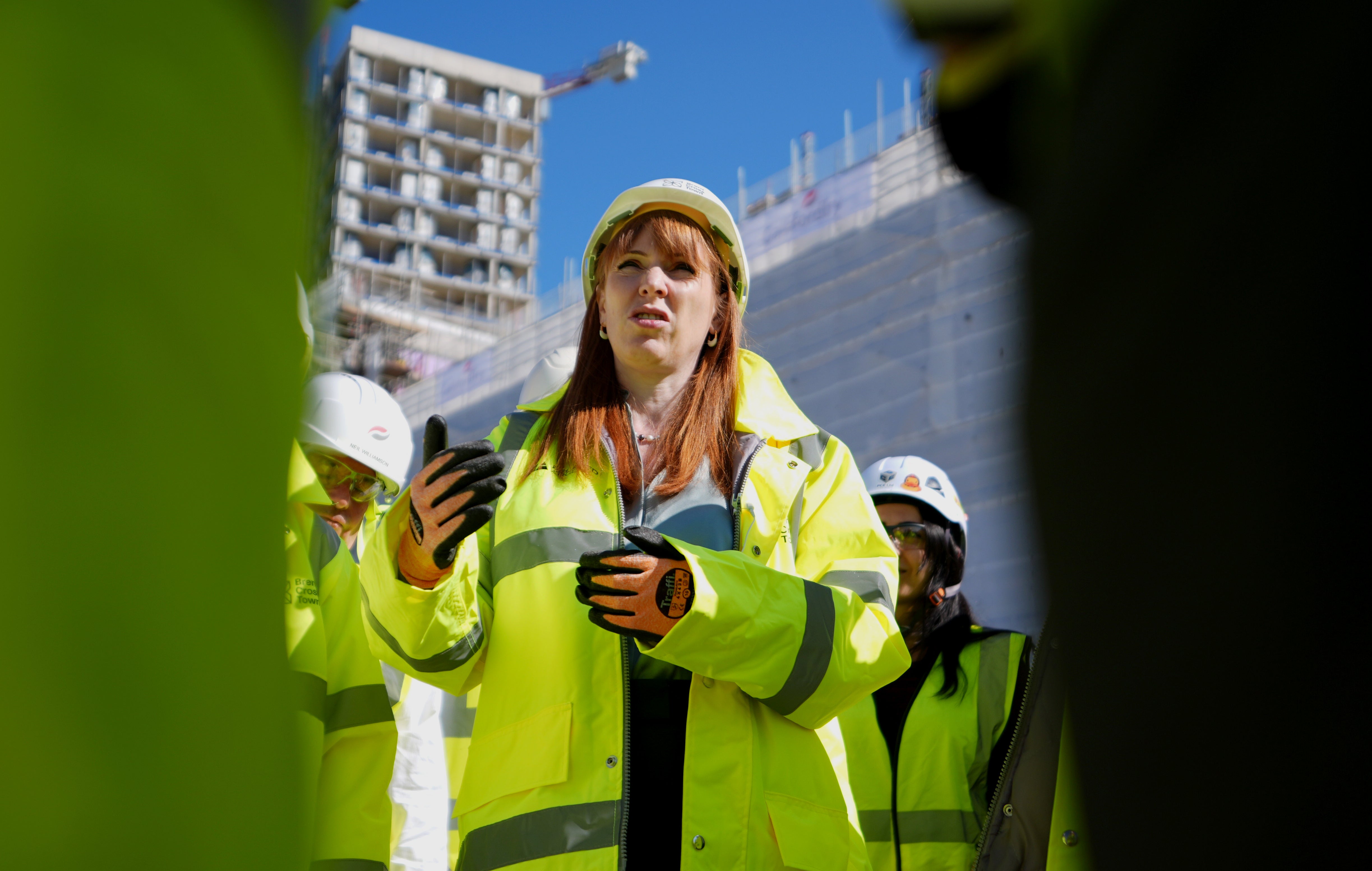 Deputy Labour leader Angela Rayner has raised the overall housing target to 370,000 new homes a year