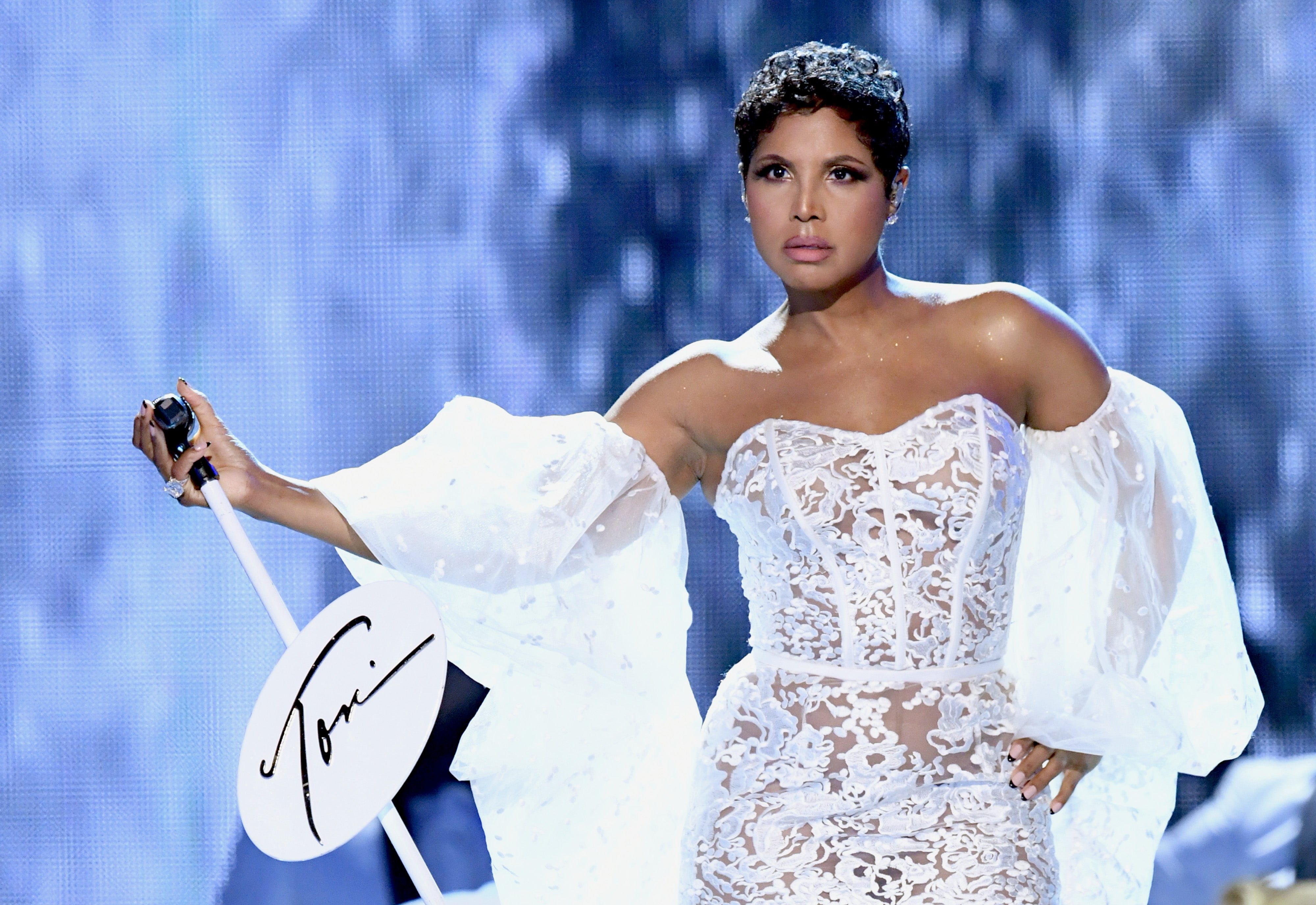 Toni Braxton claimed she was only able to pocket $1,972 from her first recording contract