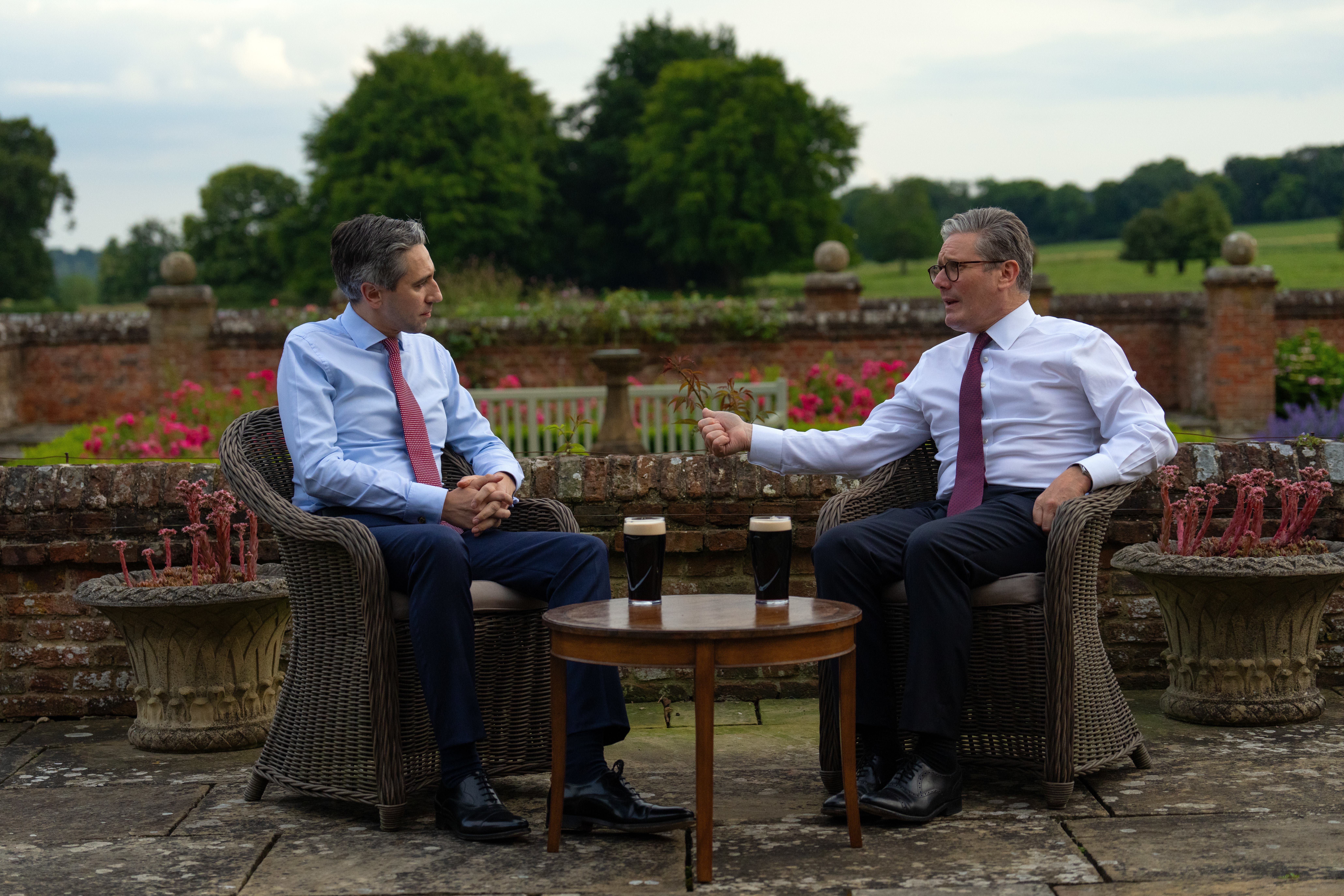 Keir Starmer and Irish prime minister Simon Harris drink a pint of Guinness during a meeting at Chequers on Wednesday