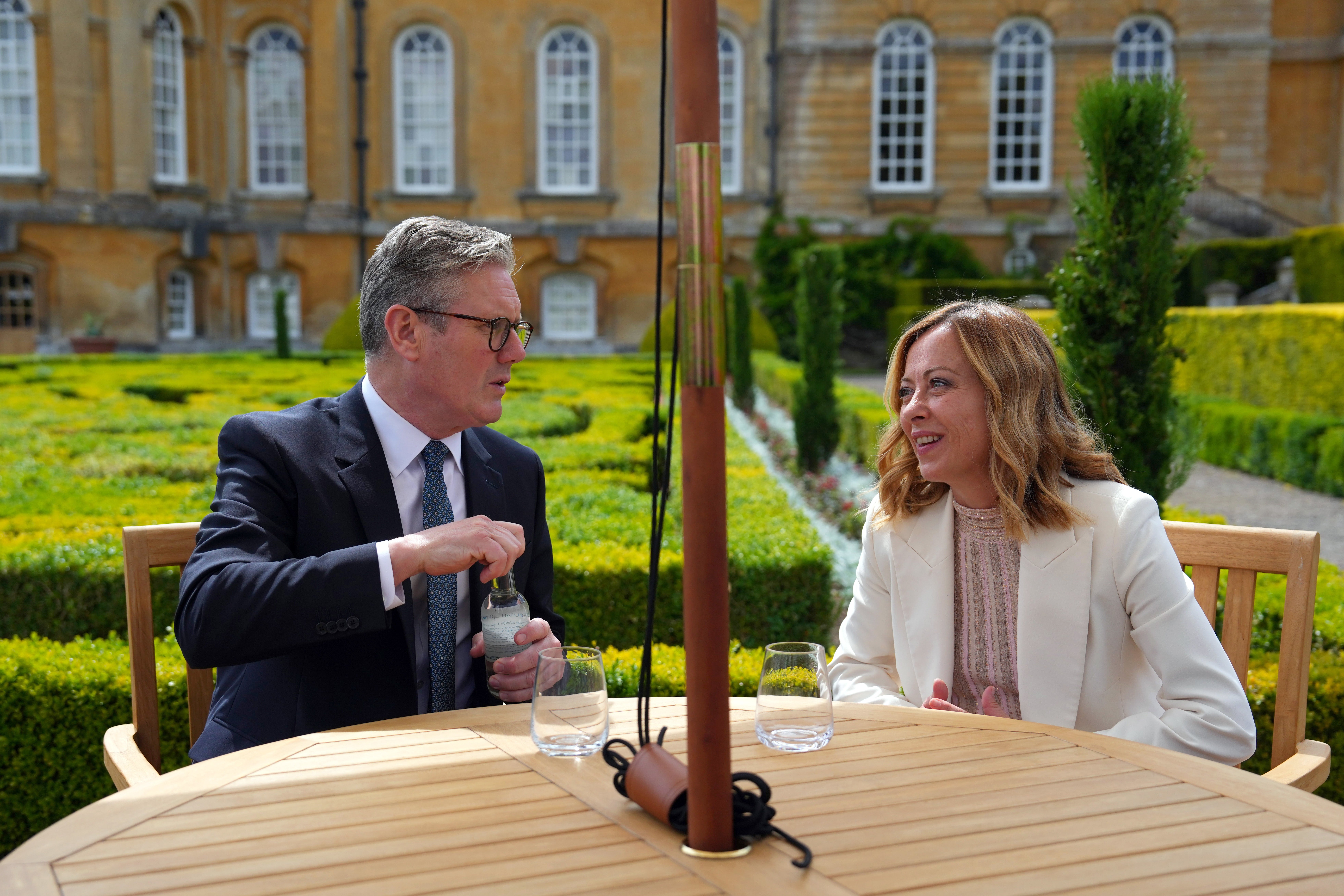 The prime ministers of Britain and Italy, Keir Starmer and Giorgia Meloni, at Blenheim Palace during July’s European Political Community meeting