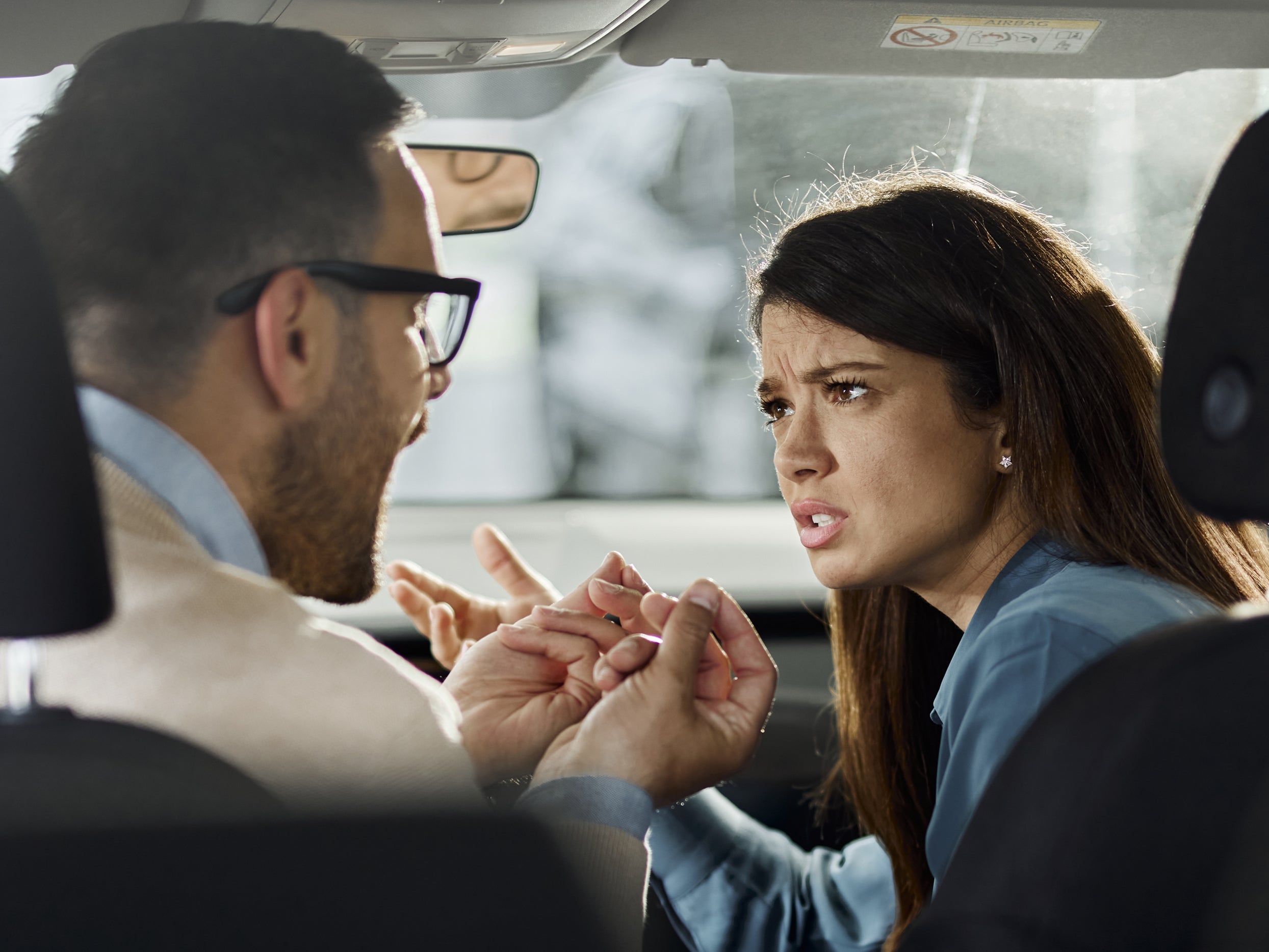 Woman decides to divorce her husband after he sat in the car for ten minutes