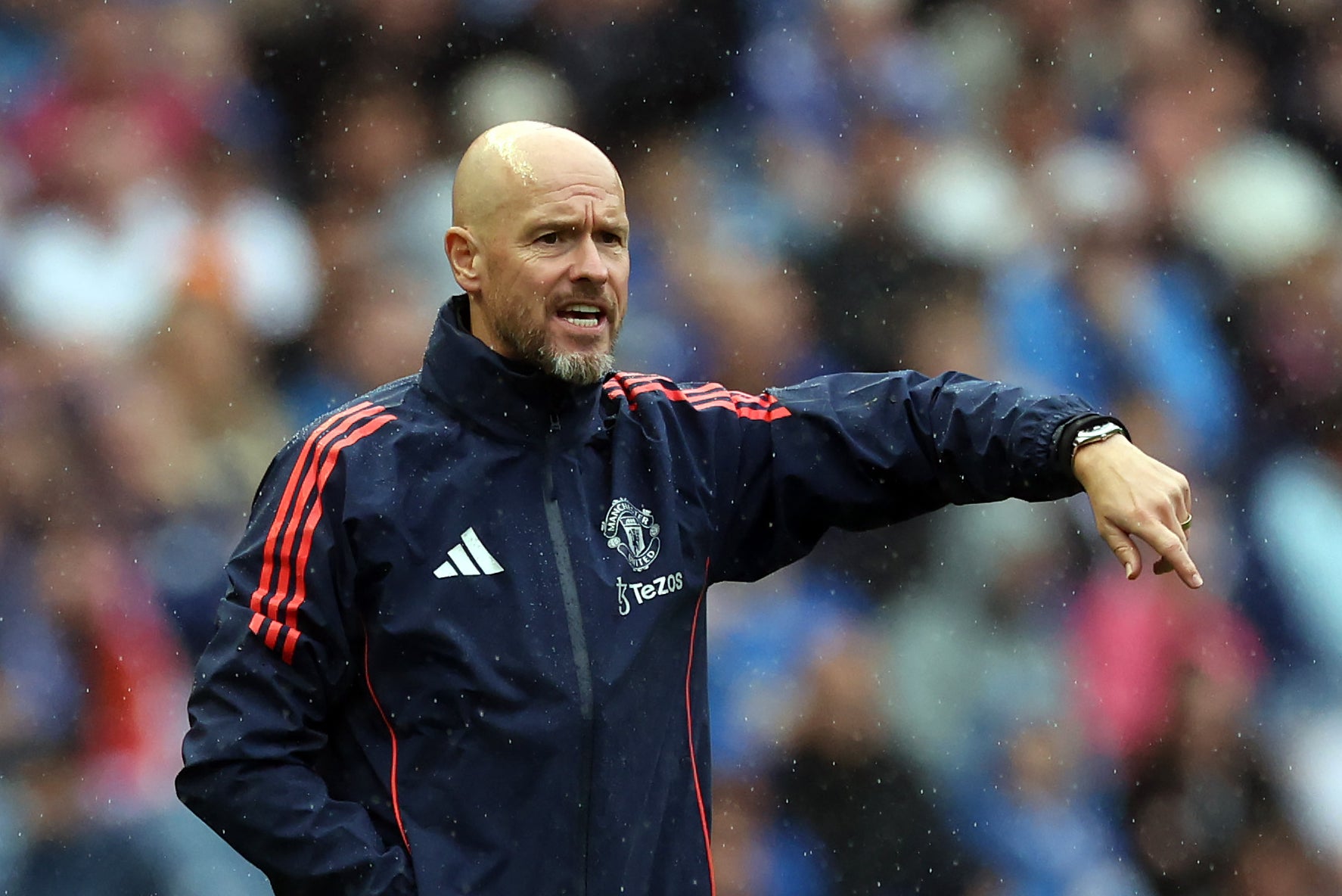 Erik ten Hag isn’t concerned about a lack of a long-term contract at Man United