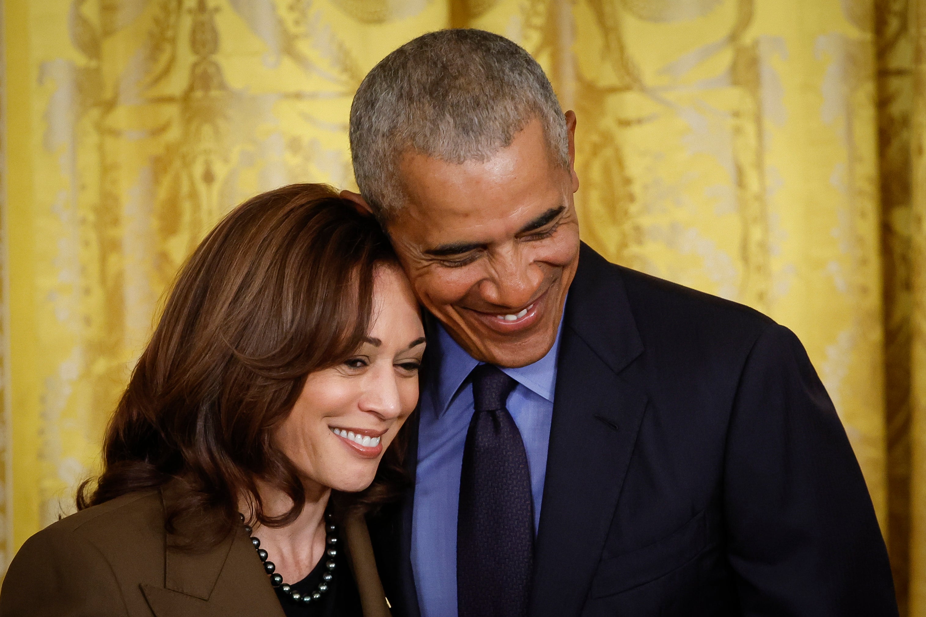 Barack Obama, Joe Biden’s former running mate, was widely reported to have backing Walz in the race to be Kamala Harris’s VP.