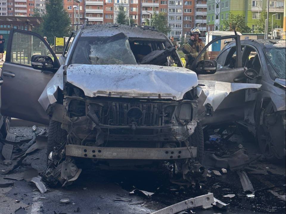 Images published by Kremlin-approved media on Telegram appears to show the bombed out remains of a GUR officer’s car