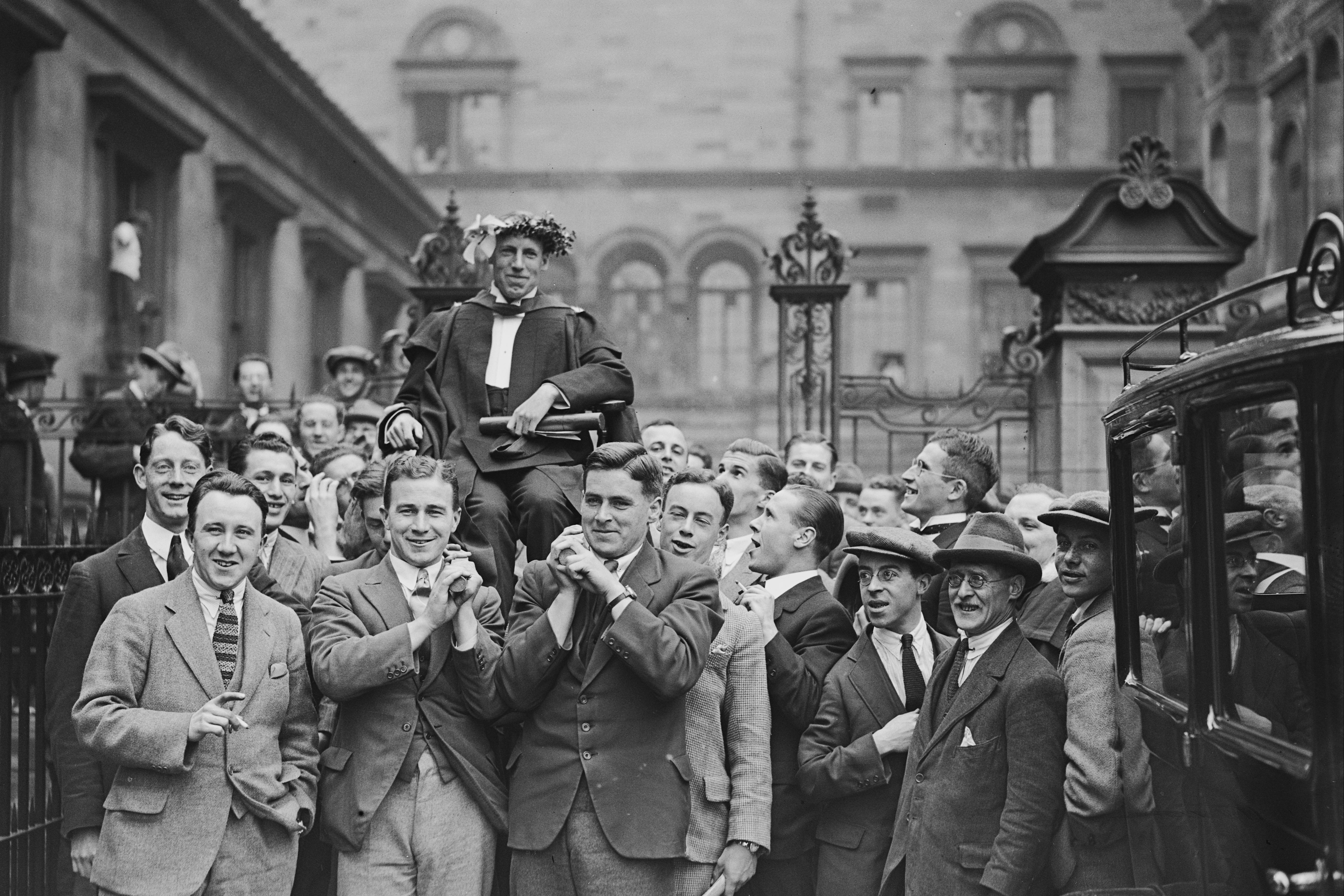 Liddell is paraded around Edinburgh University by fellow students after returning victorious from competing at the 1924 Summer Olympics