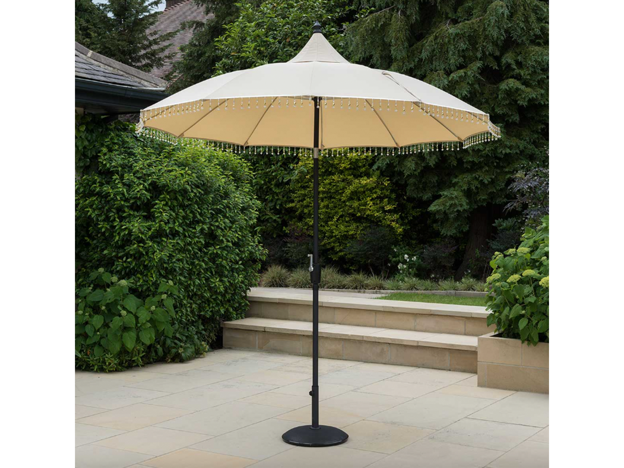 best garden parasol indybest review Norfolk Leisure 2.7m round carrousel parasol, cream