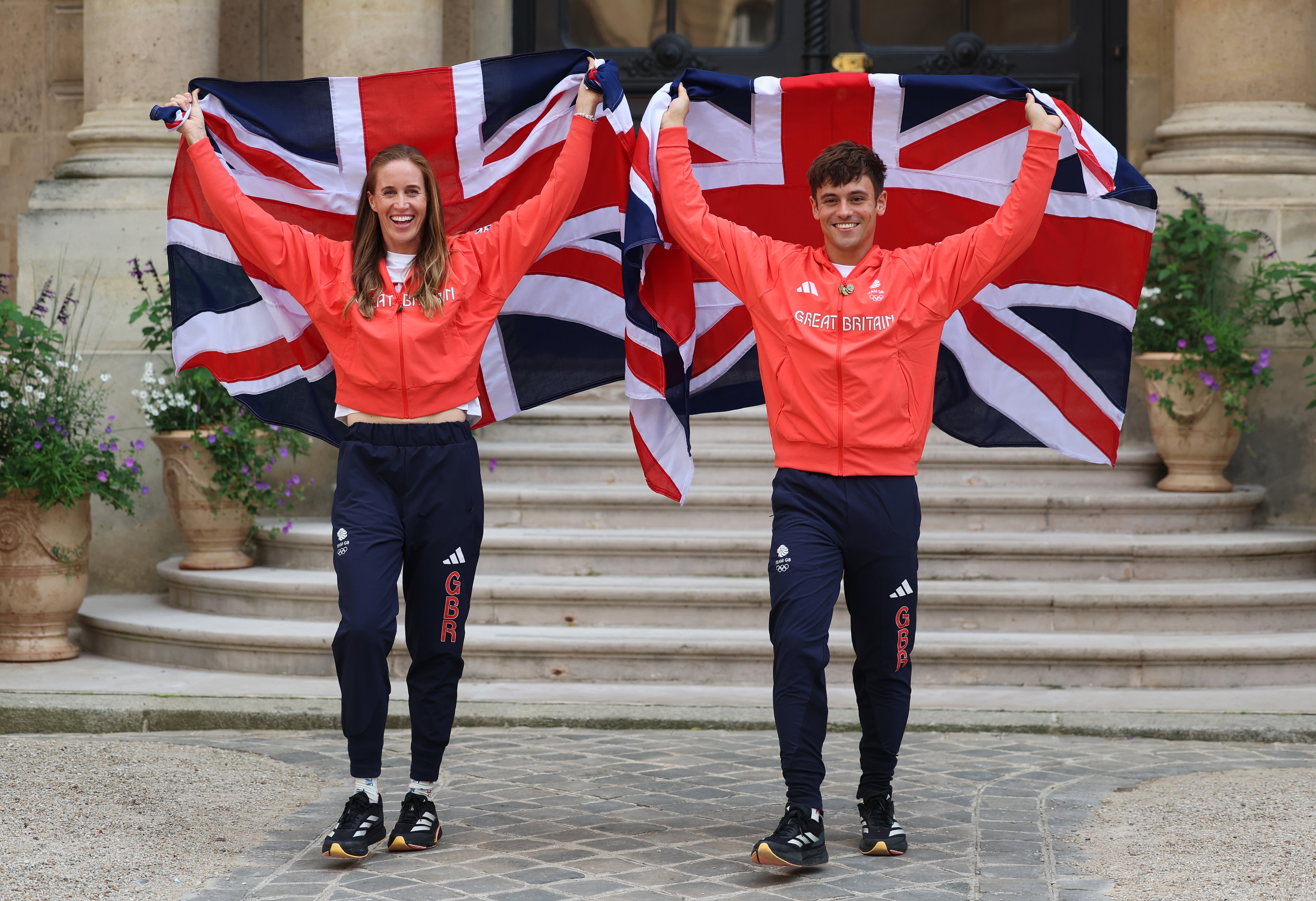 Helen Glover and Tom Daley will Team GB’s flagbearers for the Olympic opening ceremony on Friday night.