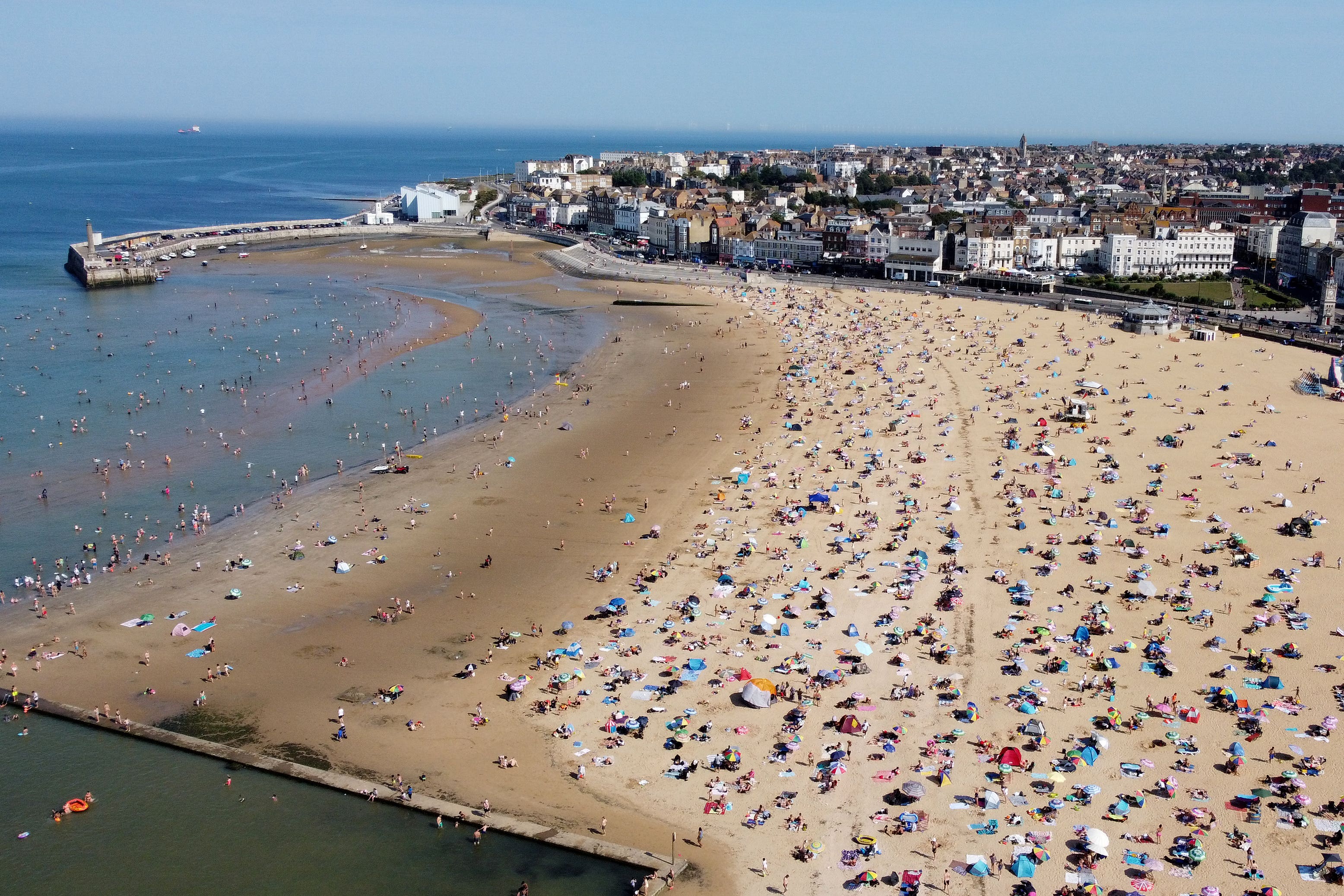 A busy beach in Margate, Kent on a hot day in September 2023 (Gareth Fuller/PA)