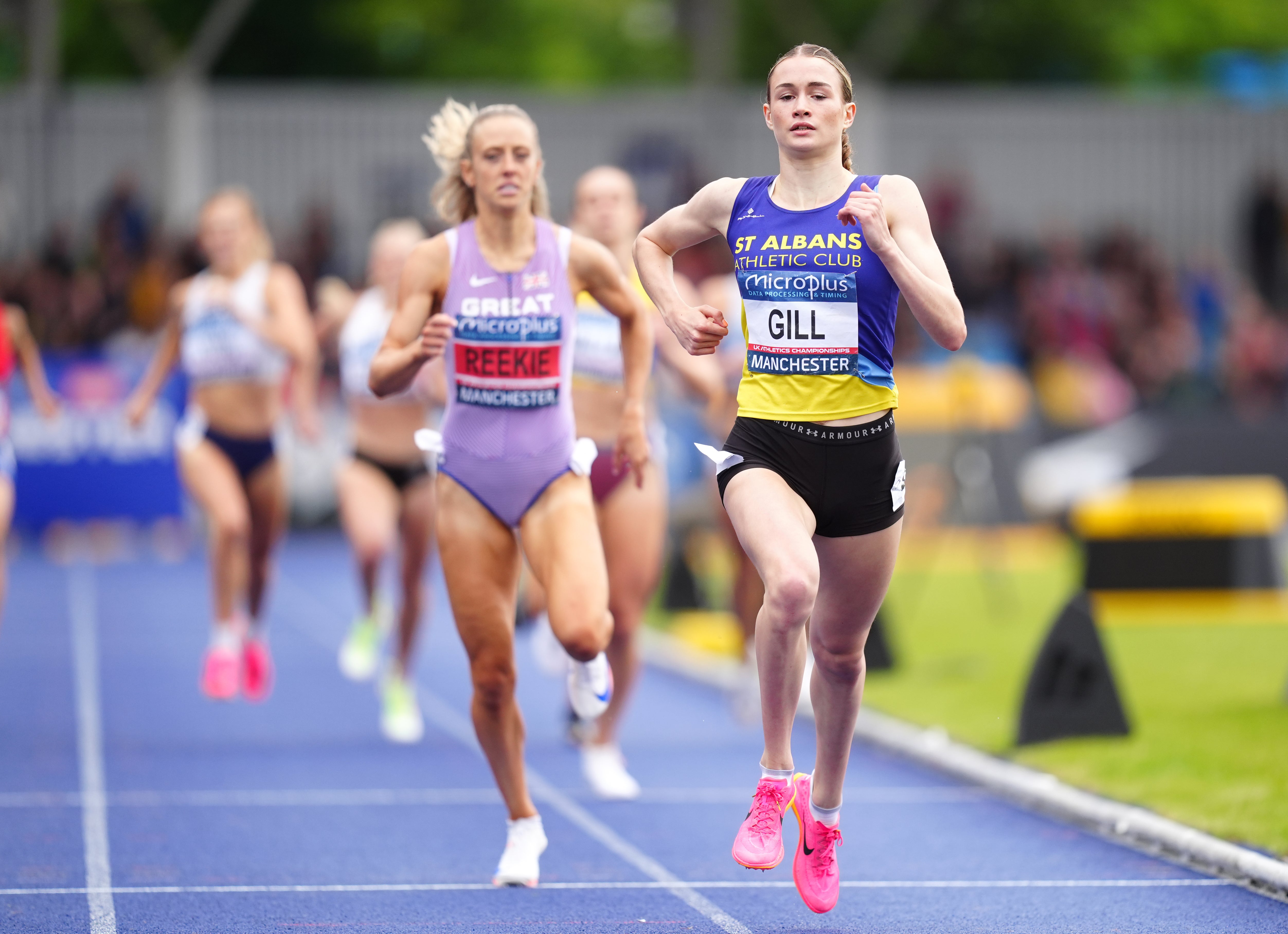 17-year-old Phoebe Gill ran a 1:57 in the 800m to prove she can compete with the best at the Olympics.