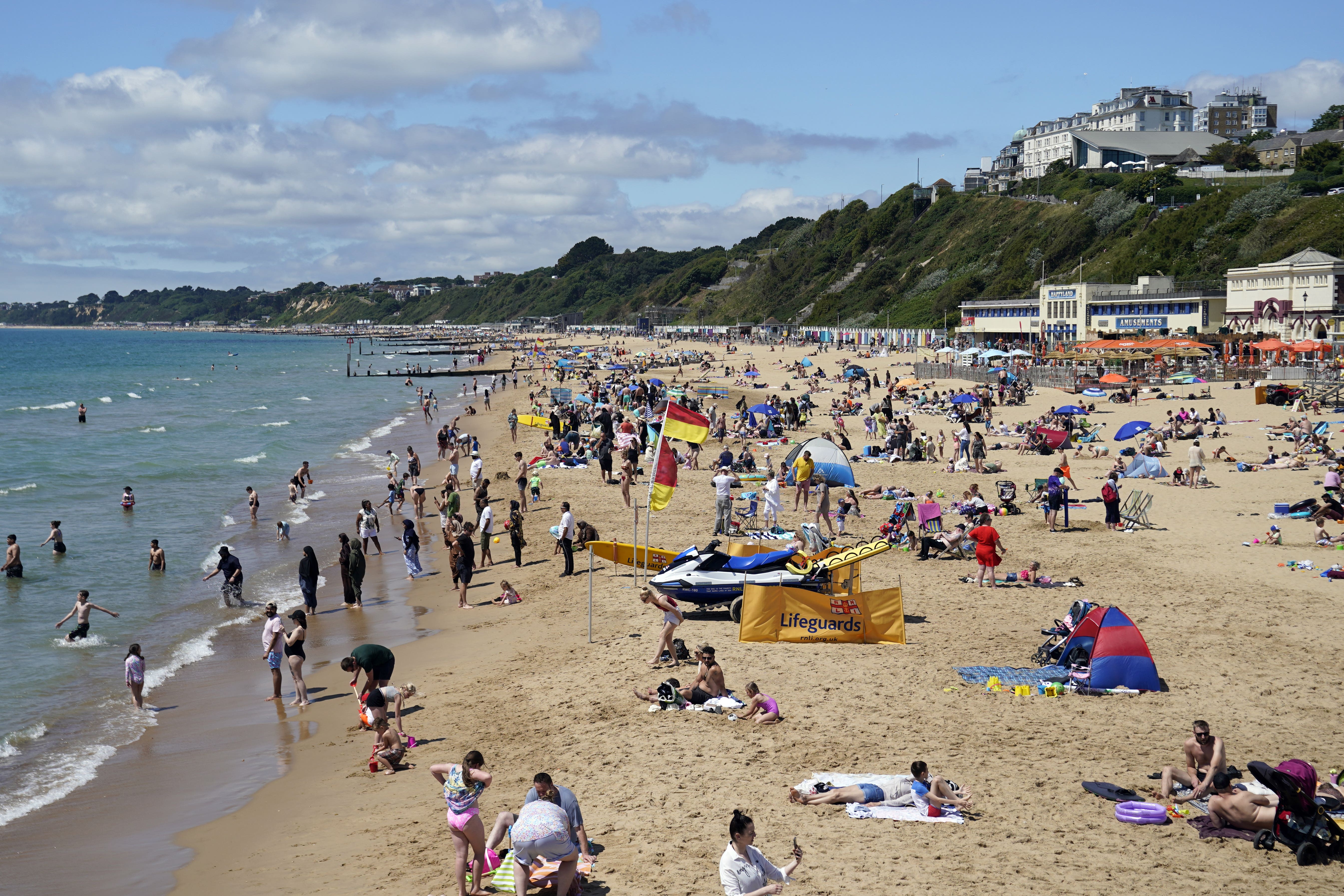 Conditions are looking increasingly warm into Monday and early next week (Andrew Matthews/PA)