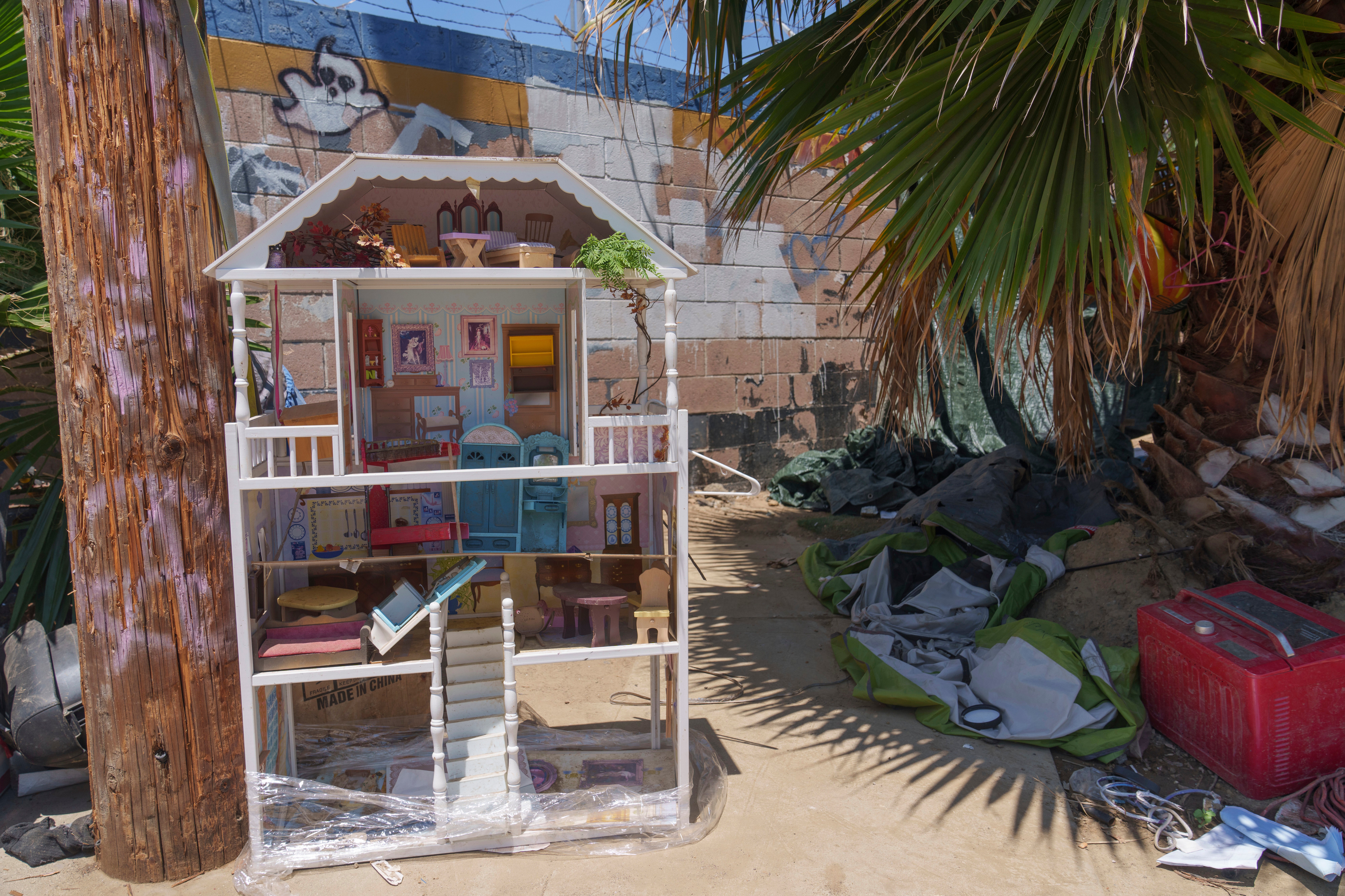 California Governor's Homeless Directive