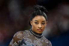 Simone Biles sparks ankle injury concern after fall in Olympic qualifying