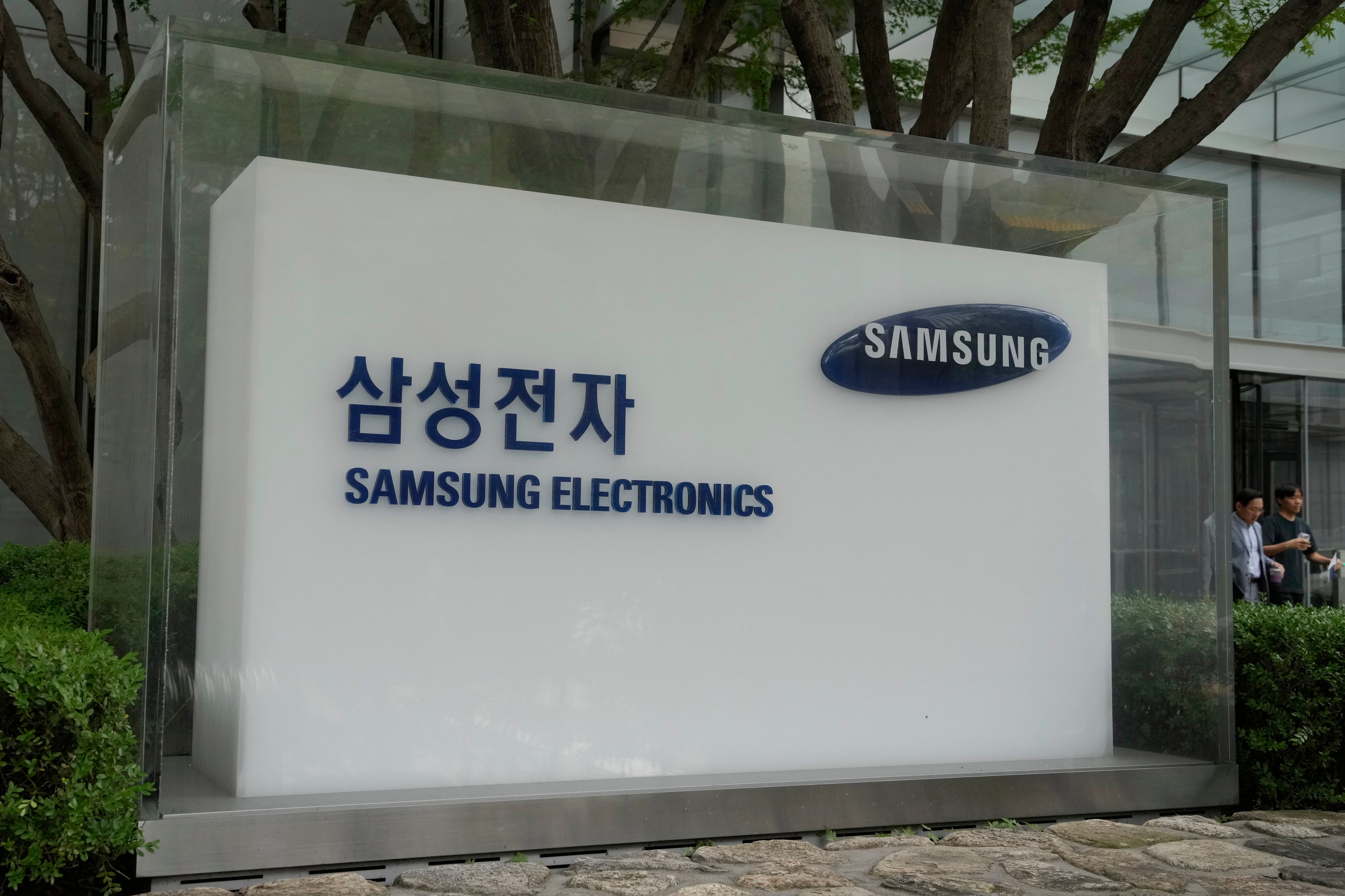 South Korea Samsung Earning