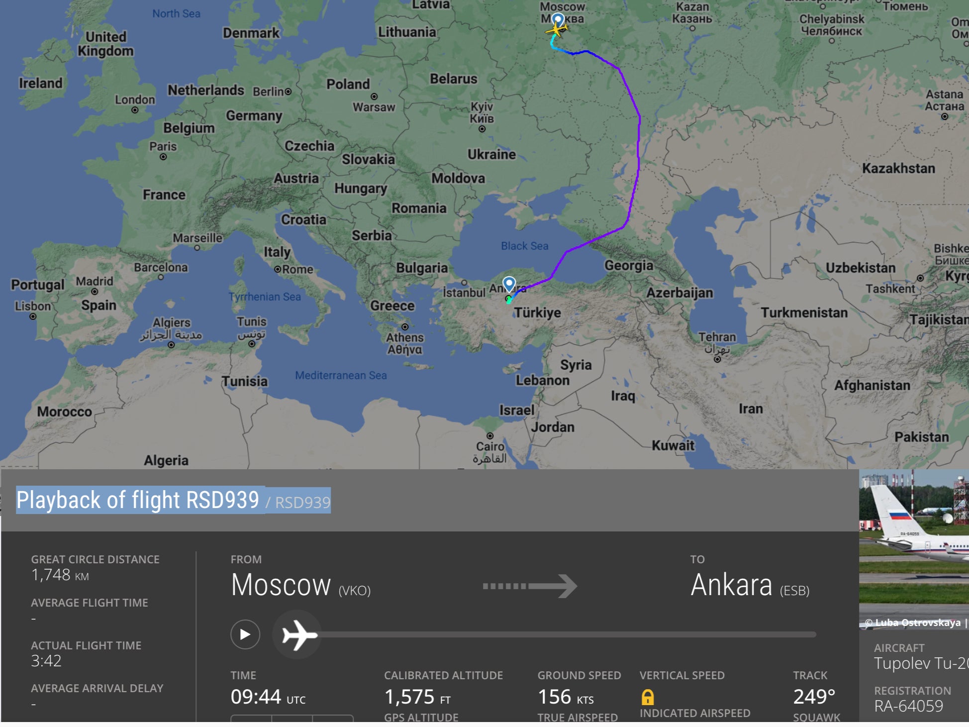 A screenshot shows the path of a Russian official plane reported to be carrying prisoners for an exchange in Ankara