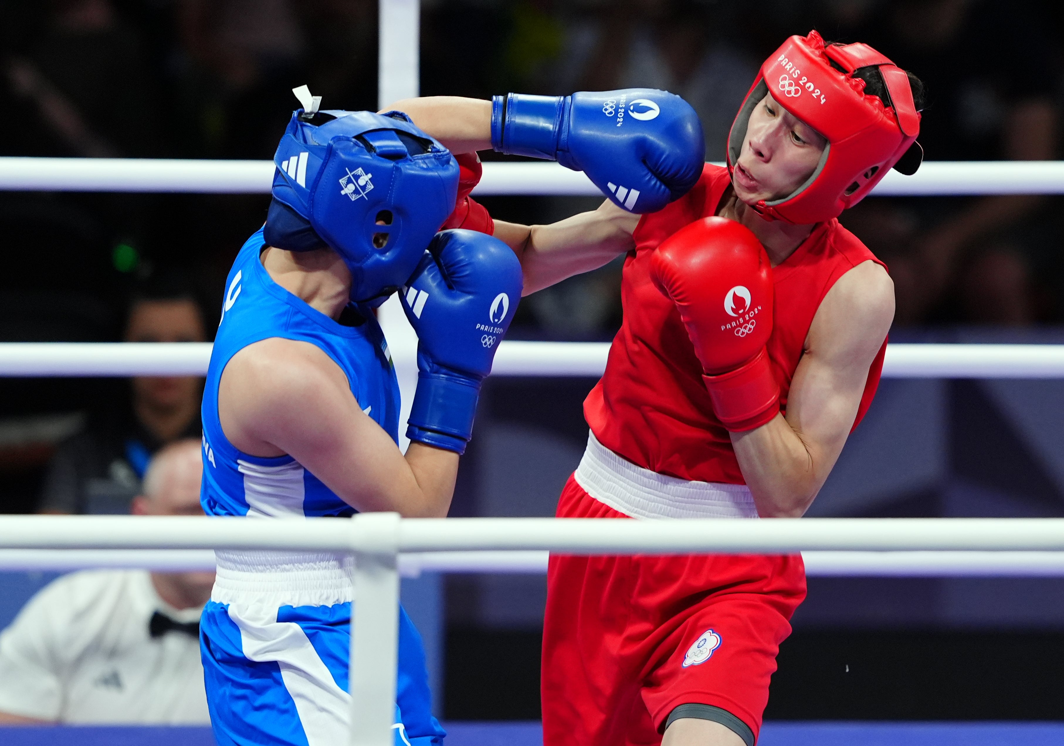 The Taiwanese fighter won her opening bout in five straight rounds