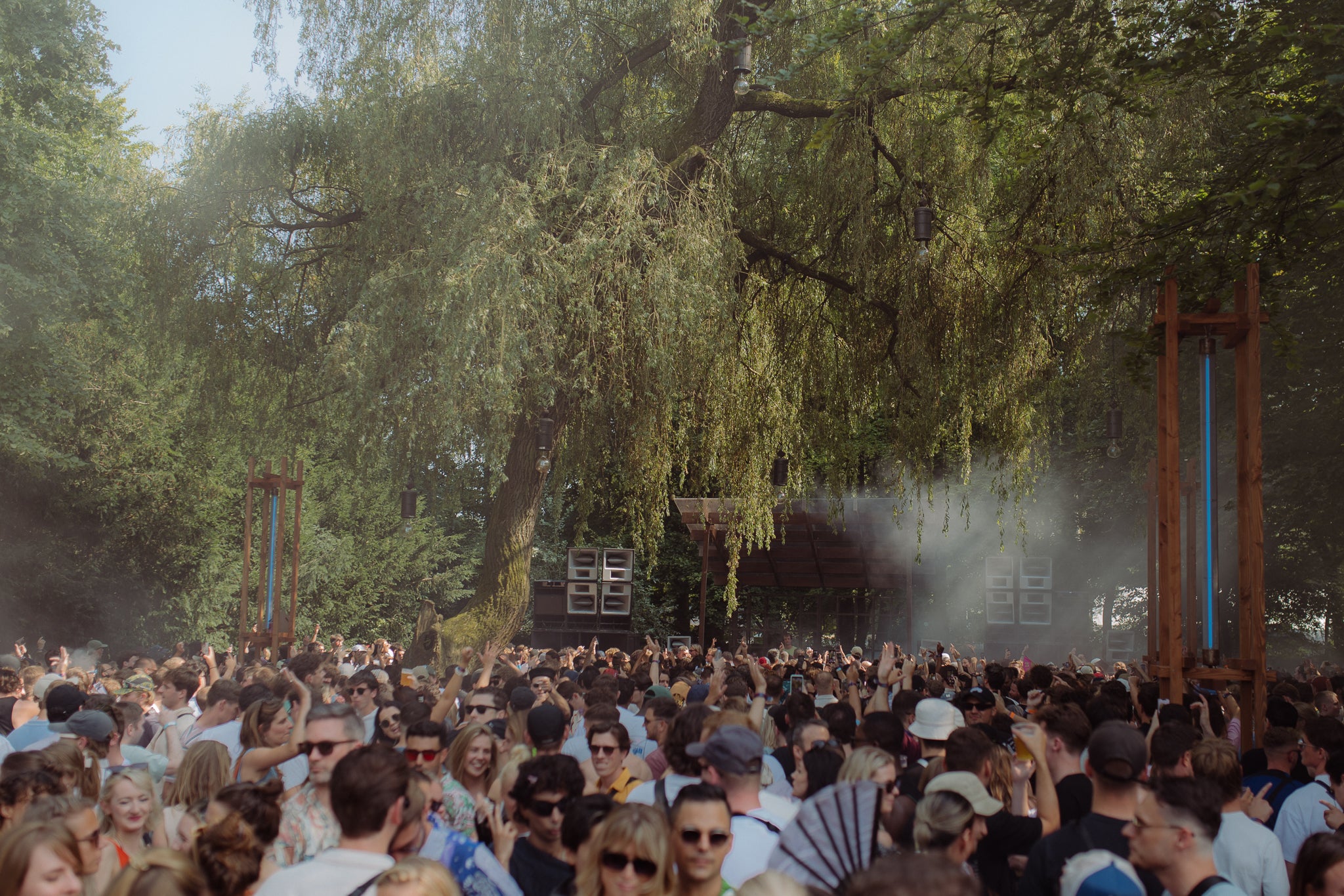 The atmosphere at the Selectors stage in the scenic Amsterdam Bos (Stef Van Oosterhout)