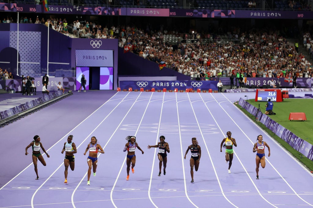 The women’s 200m final went down to a photo finish to decide bronze