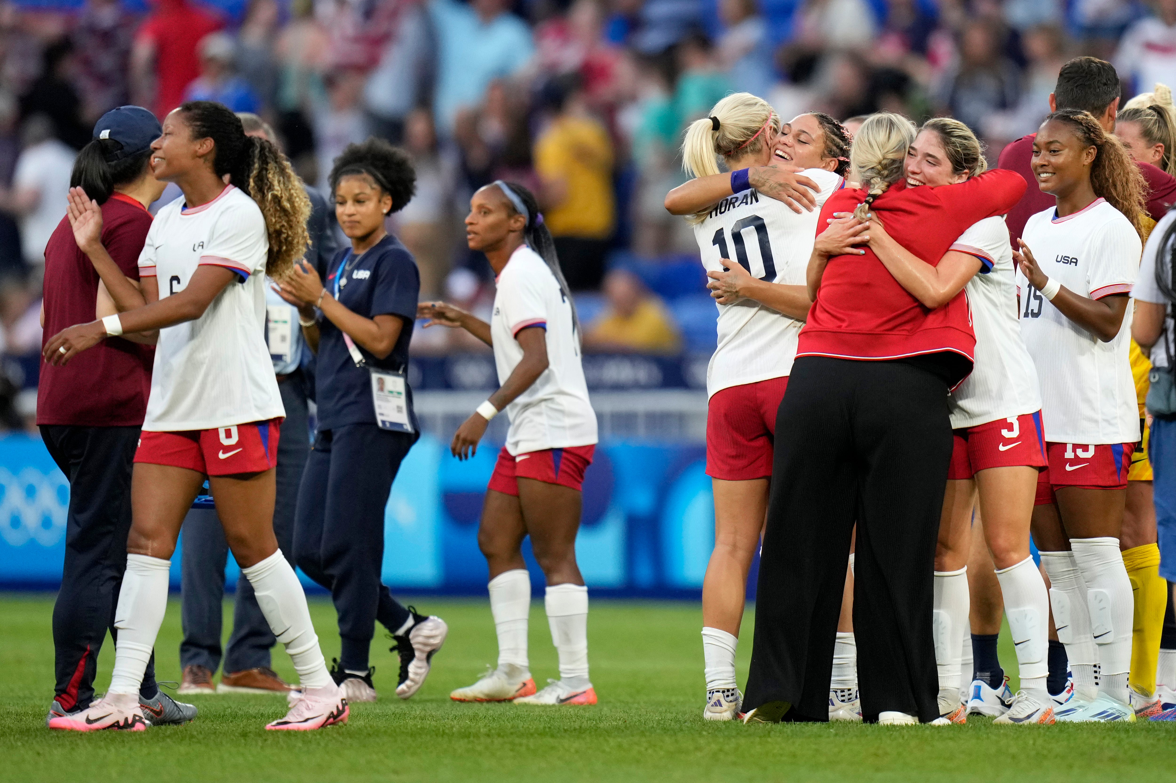 Emma Hayes celebrated victory with her players