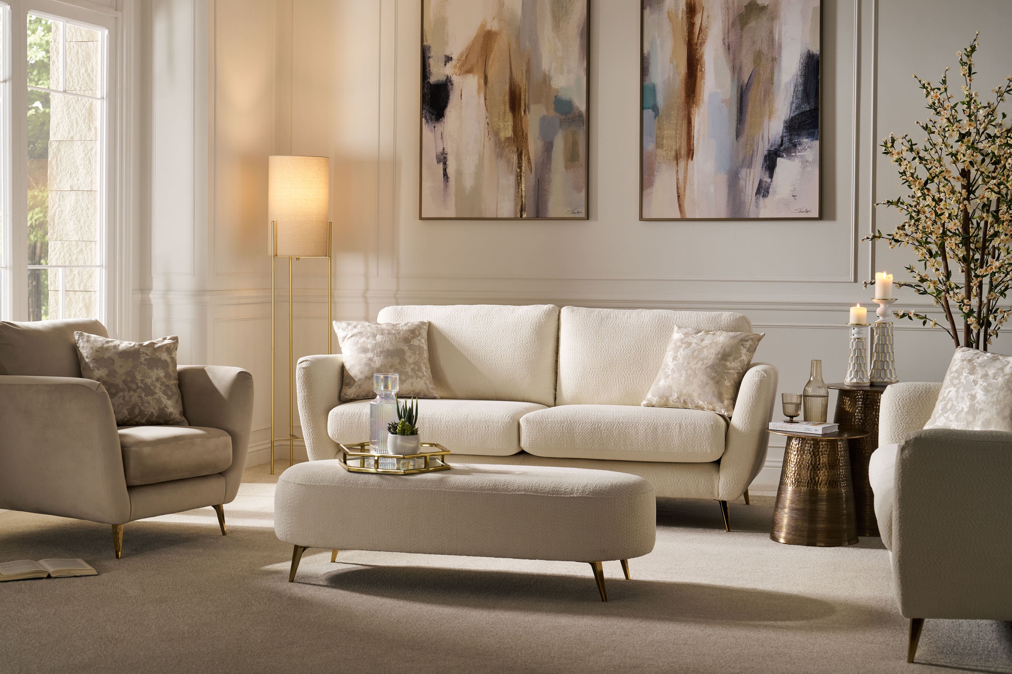 Neutral interiors can evoke a stylish and calm feel (ScS/PA)