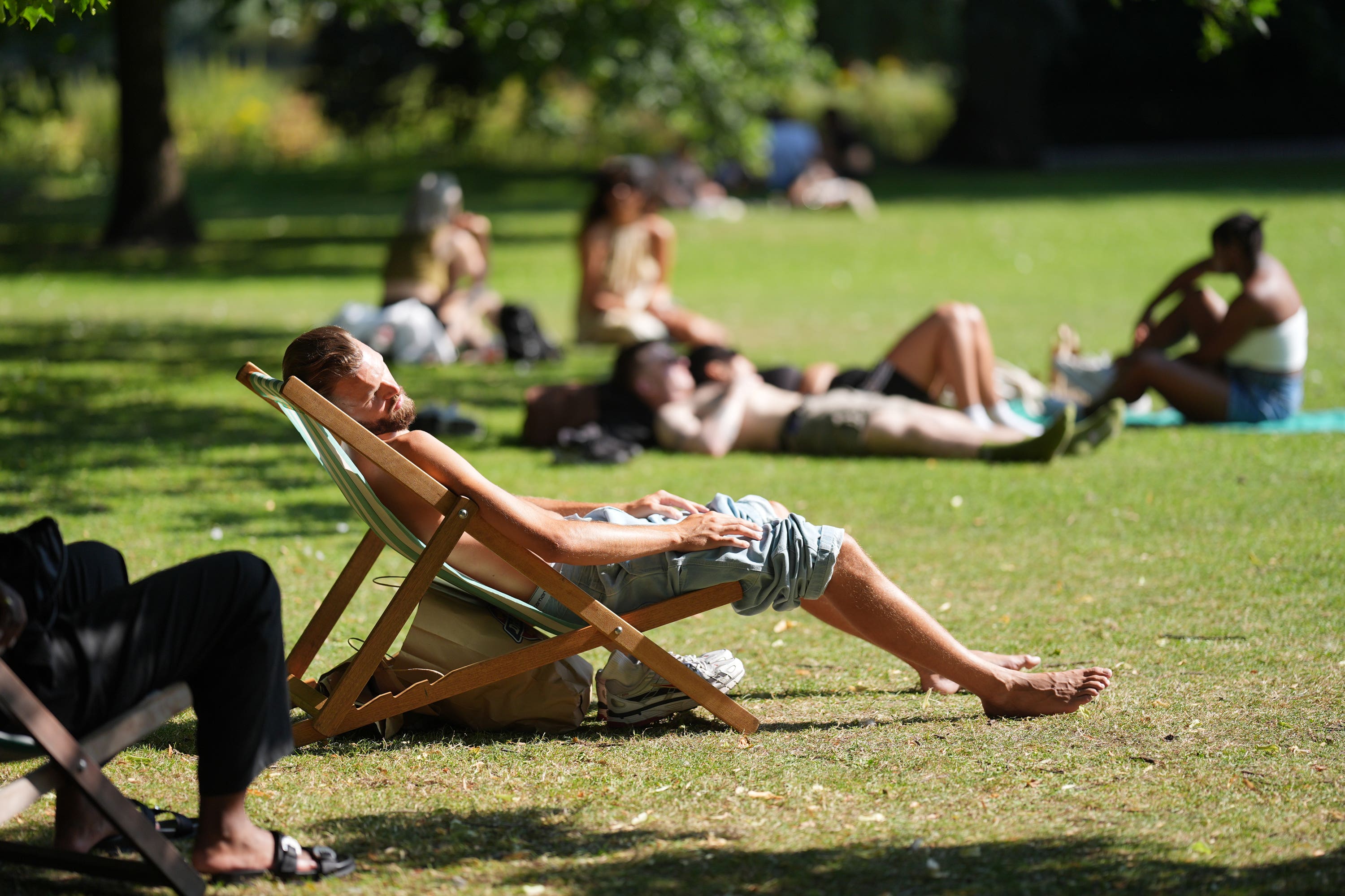 The mercury is forecast to rise as high as 33C during an ‘intense’ weekend hot spell (Yui Mok/PA)