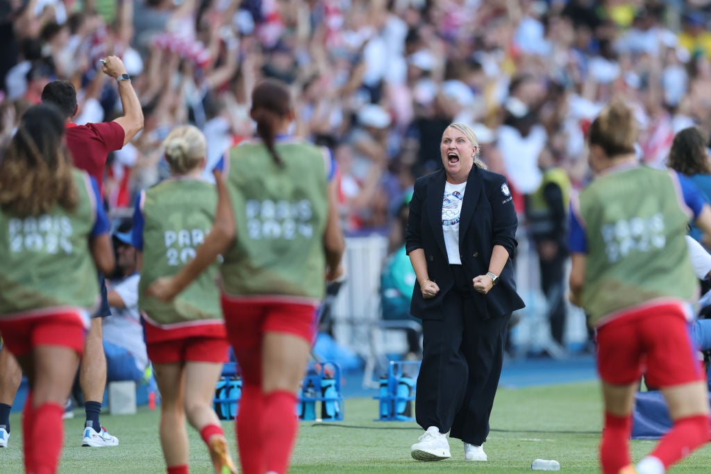 Hayes celebrates Swanson’s winner