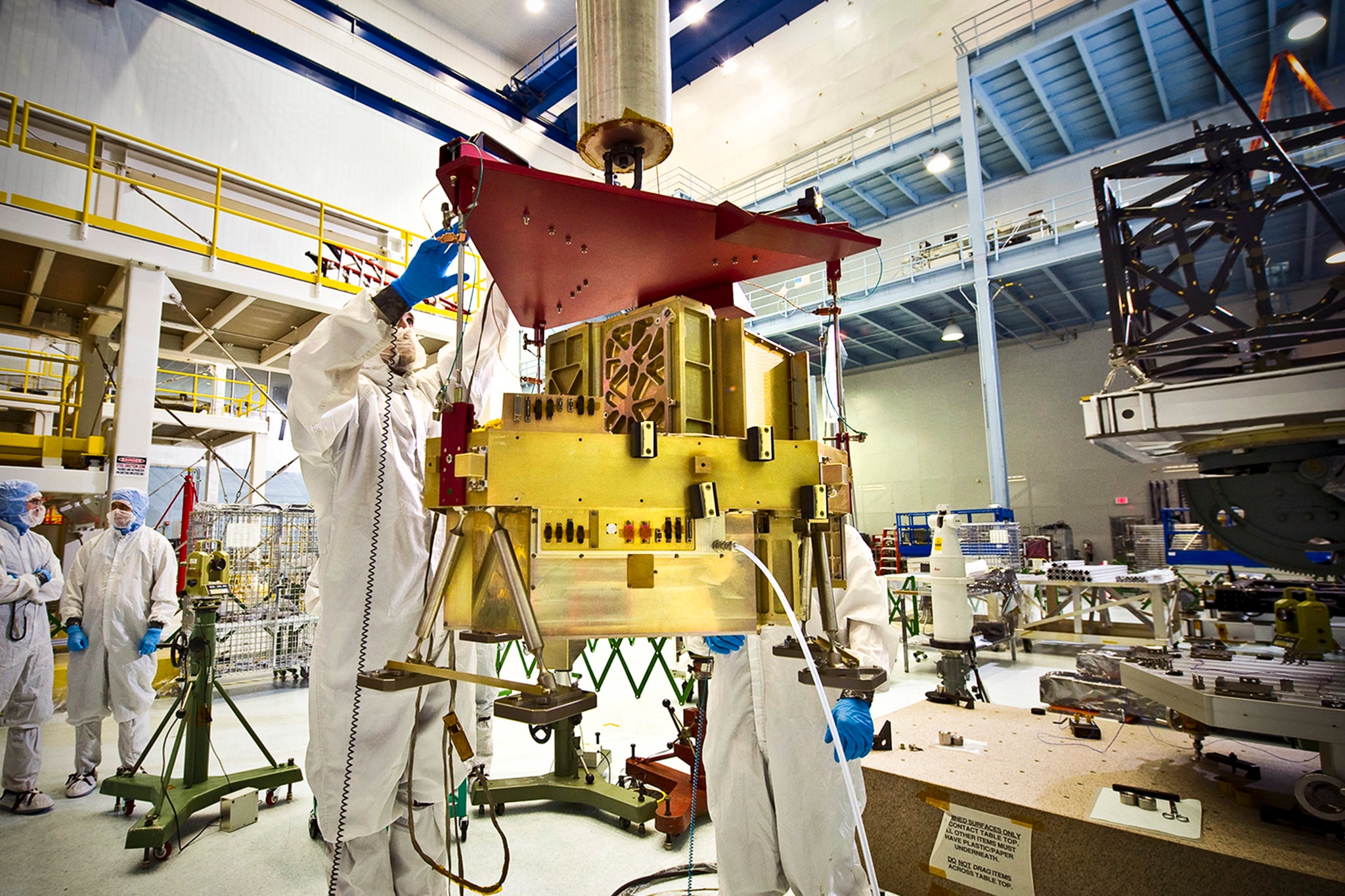 Nasa’s Near Infrared Imager and Slitless Spectrograph machine