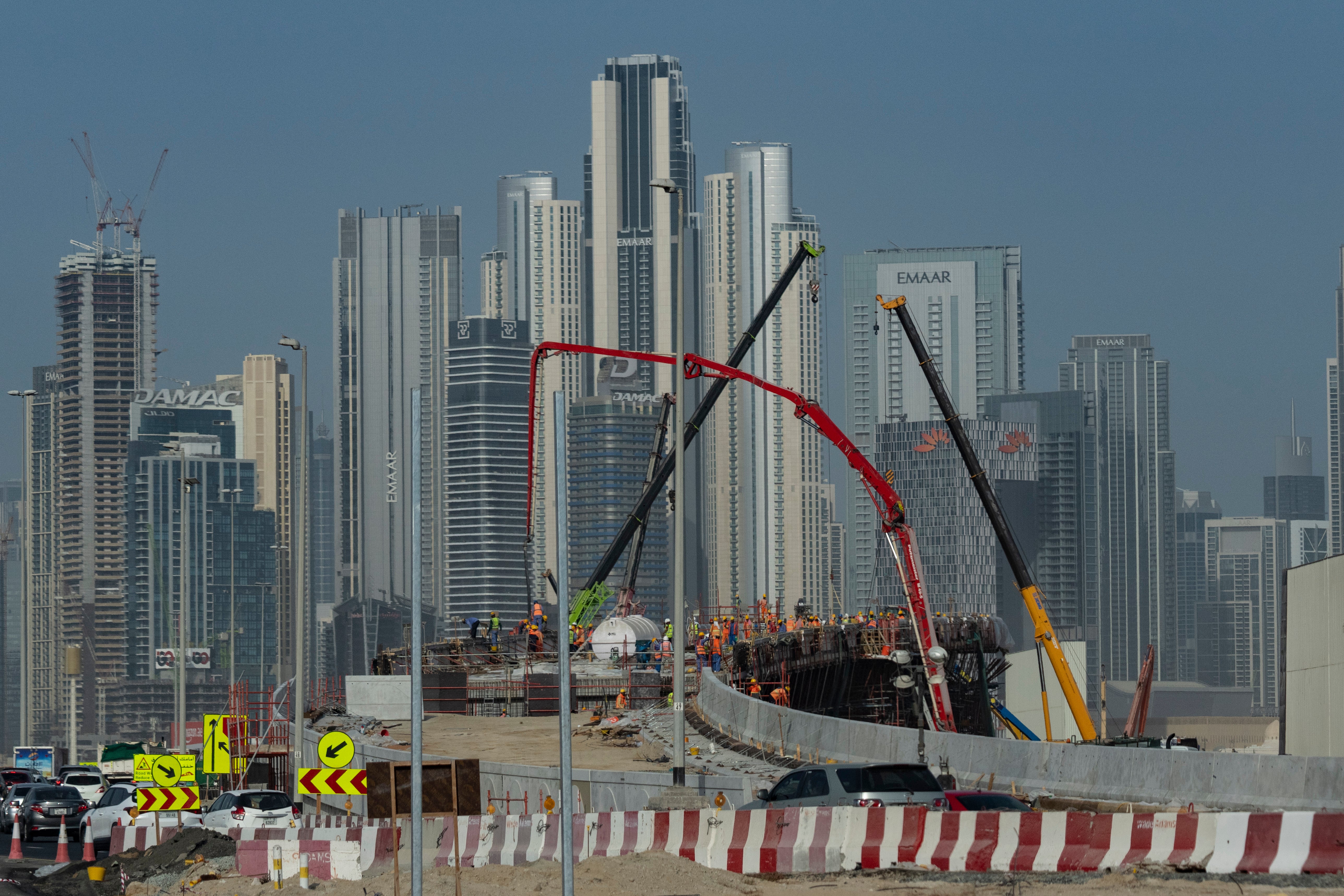 Emirates Booming Dubai