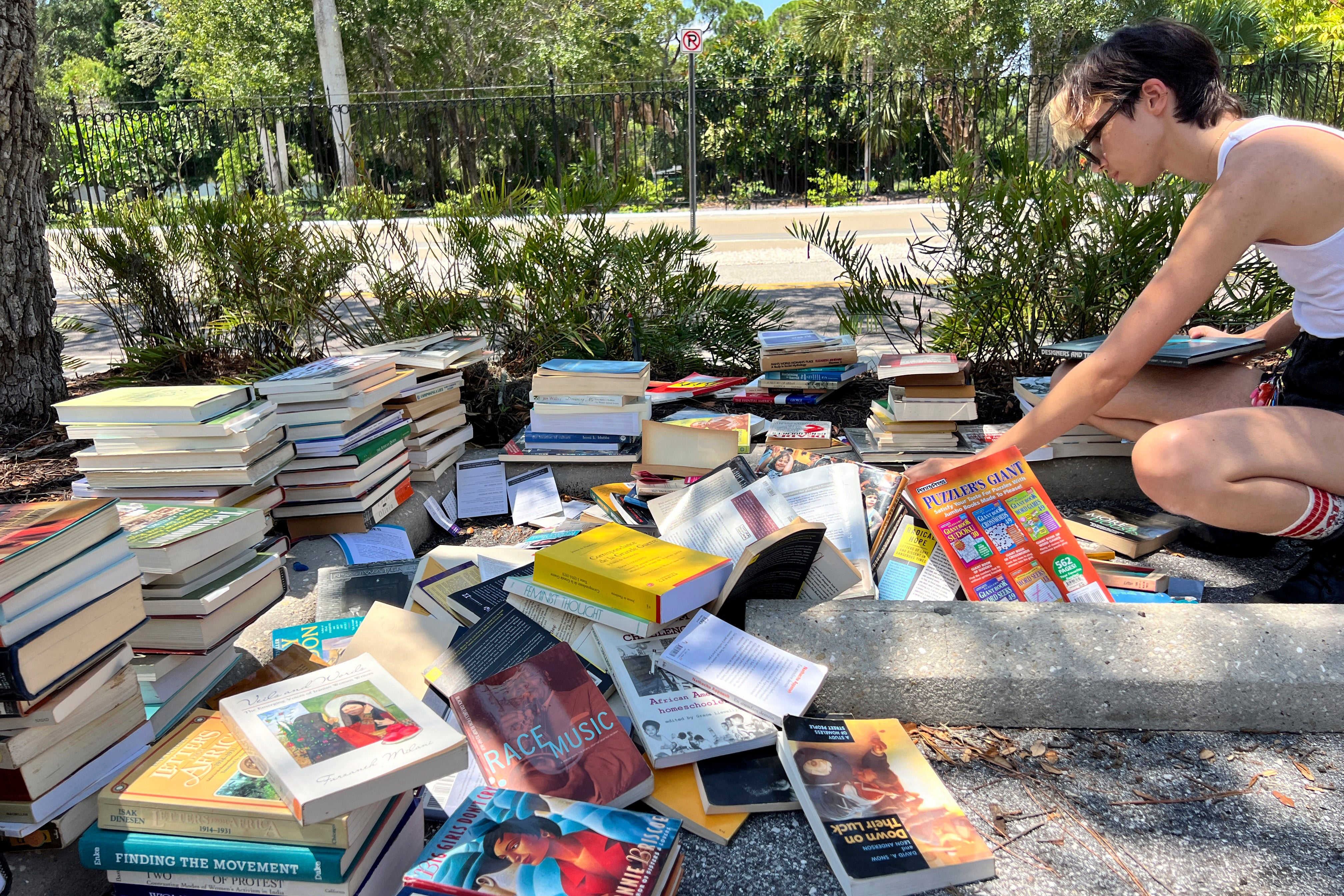Florida College Books Dumped