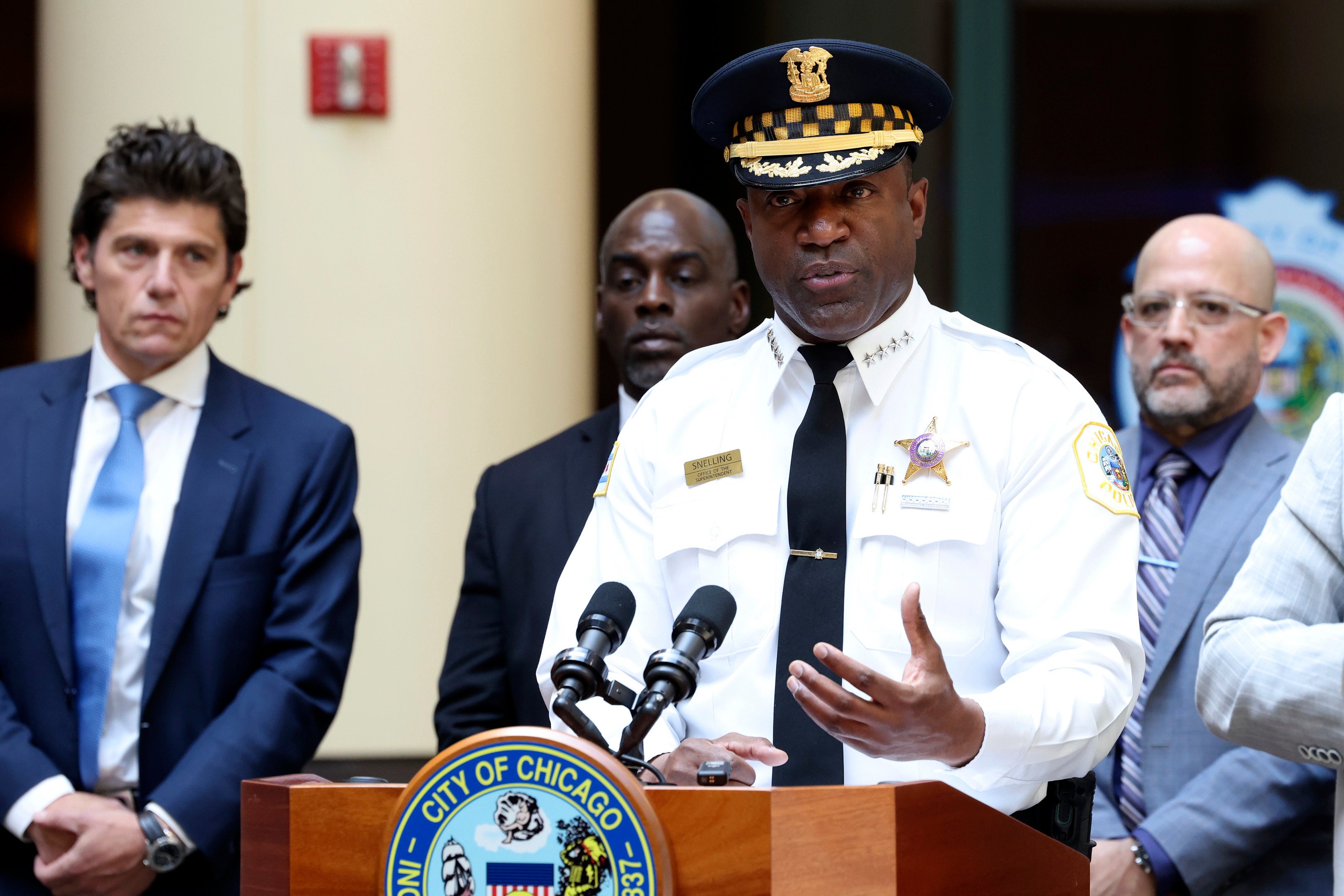 Chicago Police superintendent Larry Snelling says his officers have received specialist training for the DNC