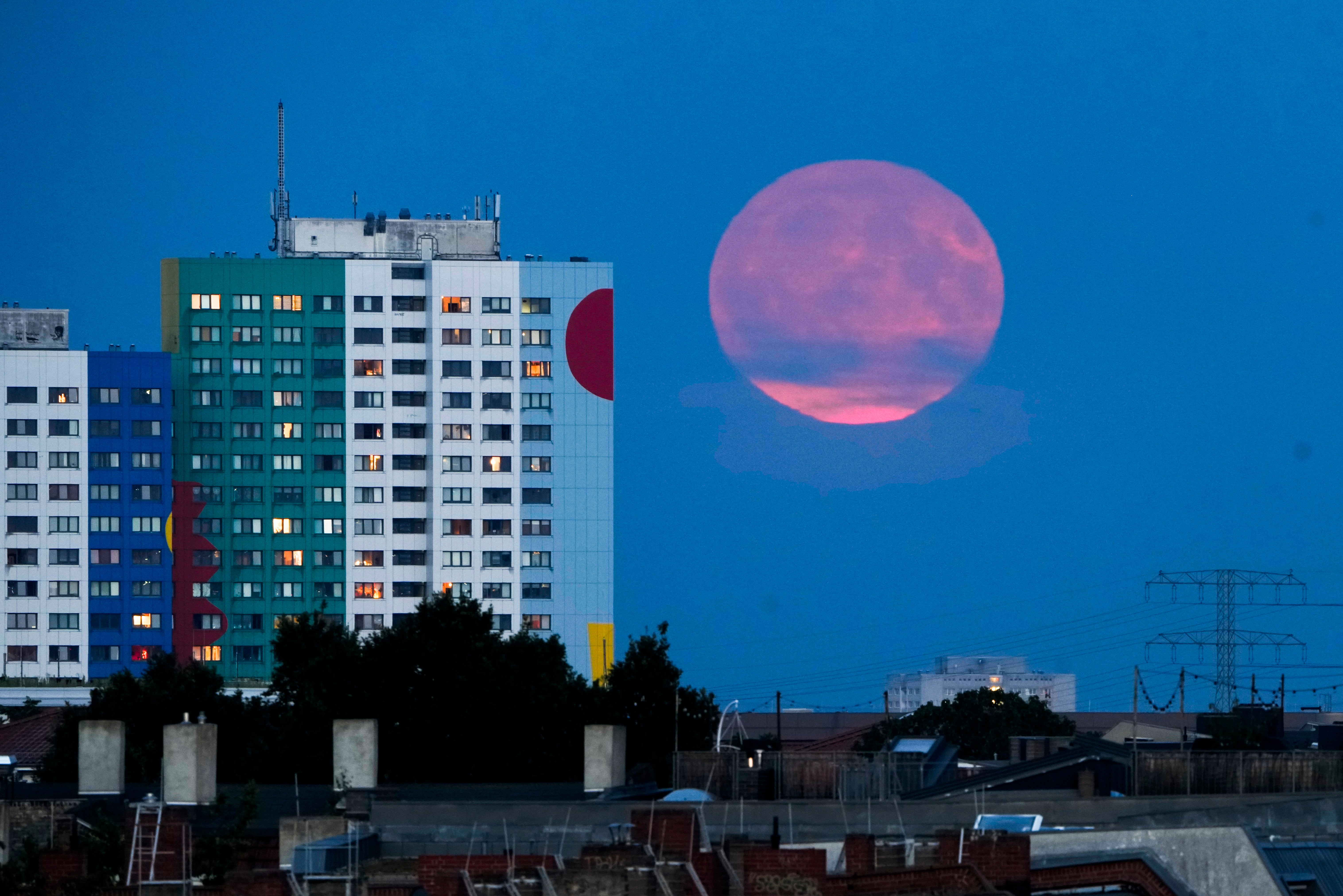 APTOPIX SCI-Supermoon-Germany