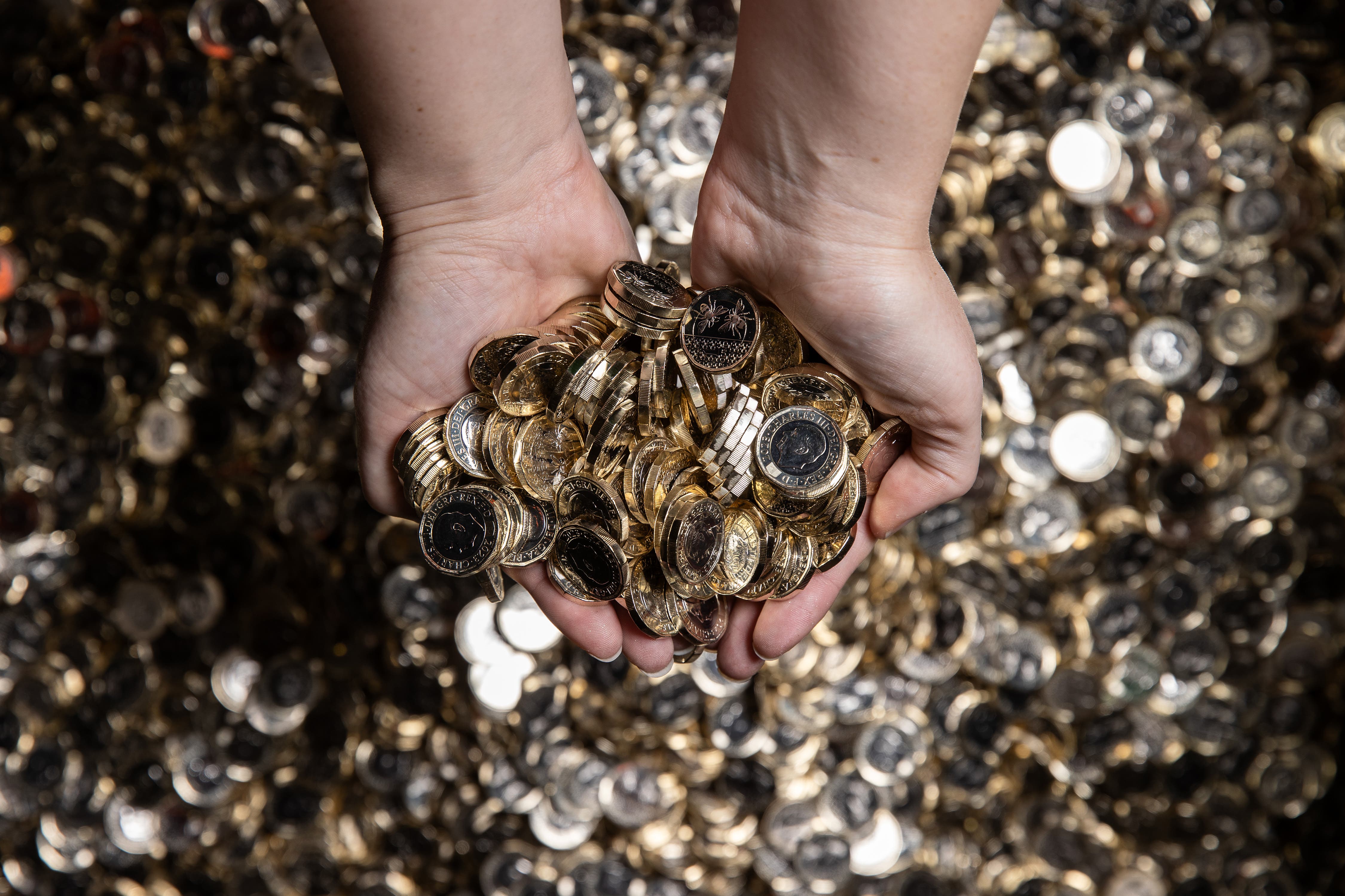 The new pressing of the £1 pound coin at the Royal Mint in Llantrisant, South Wales (Royal Mint/PA)