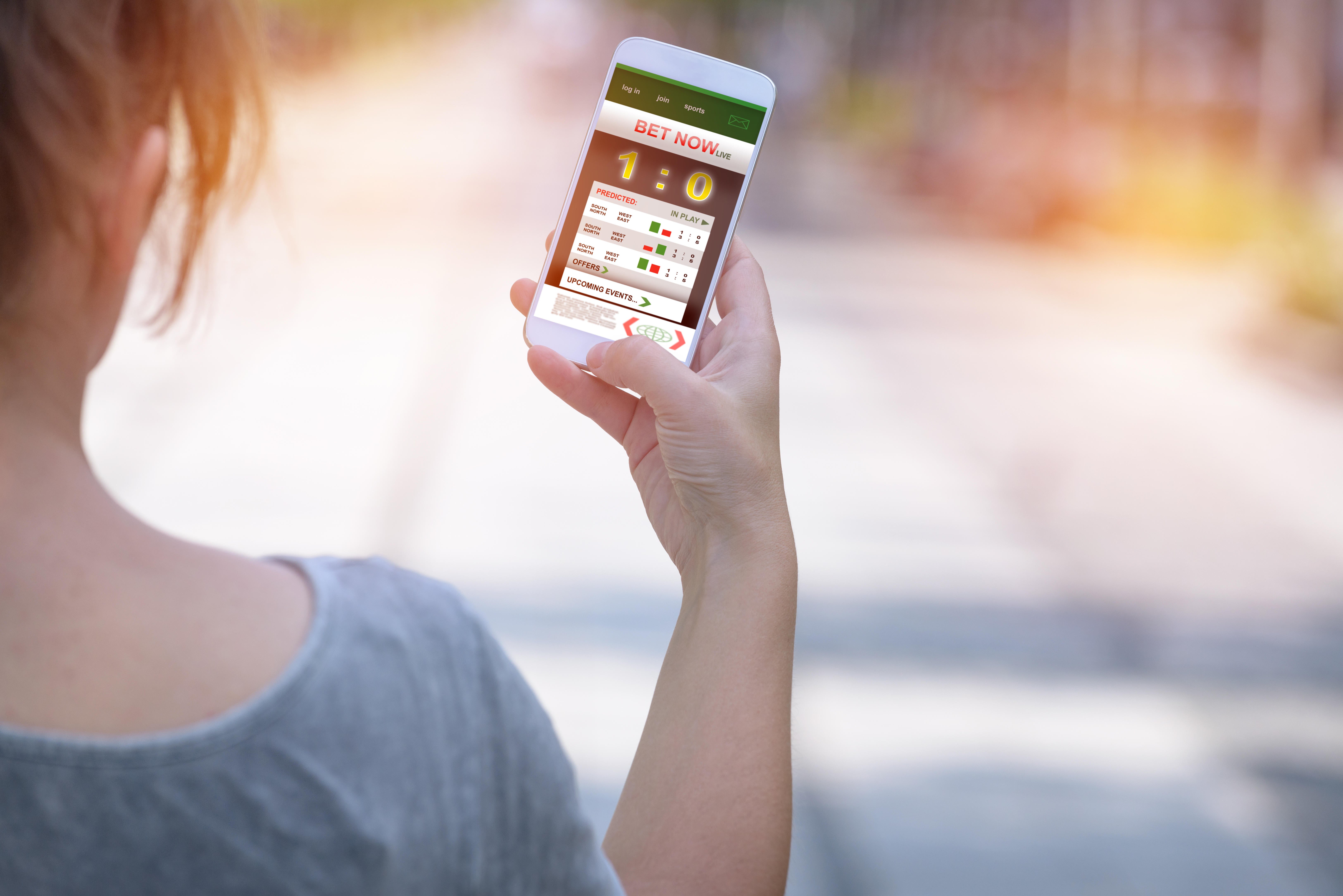 DraftKings, FanDuel among bookies cleared for early Missouri sports betting registration