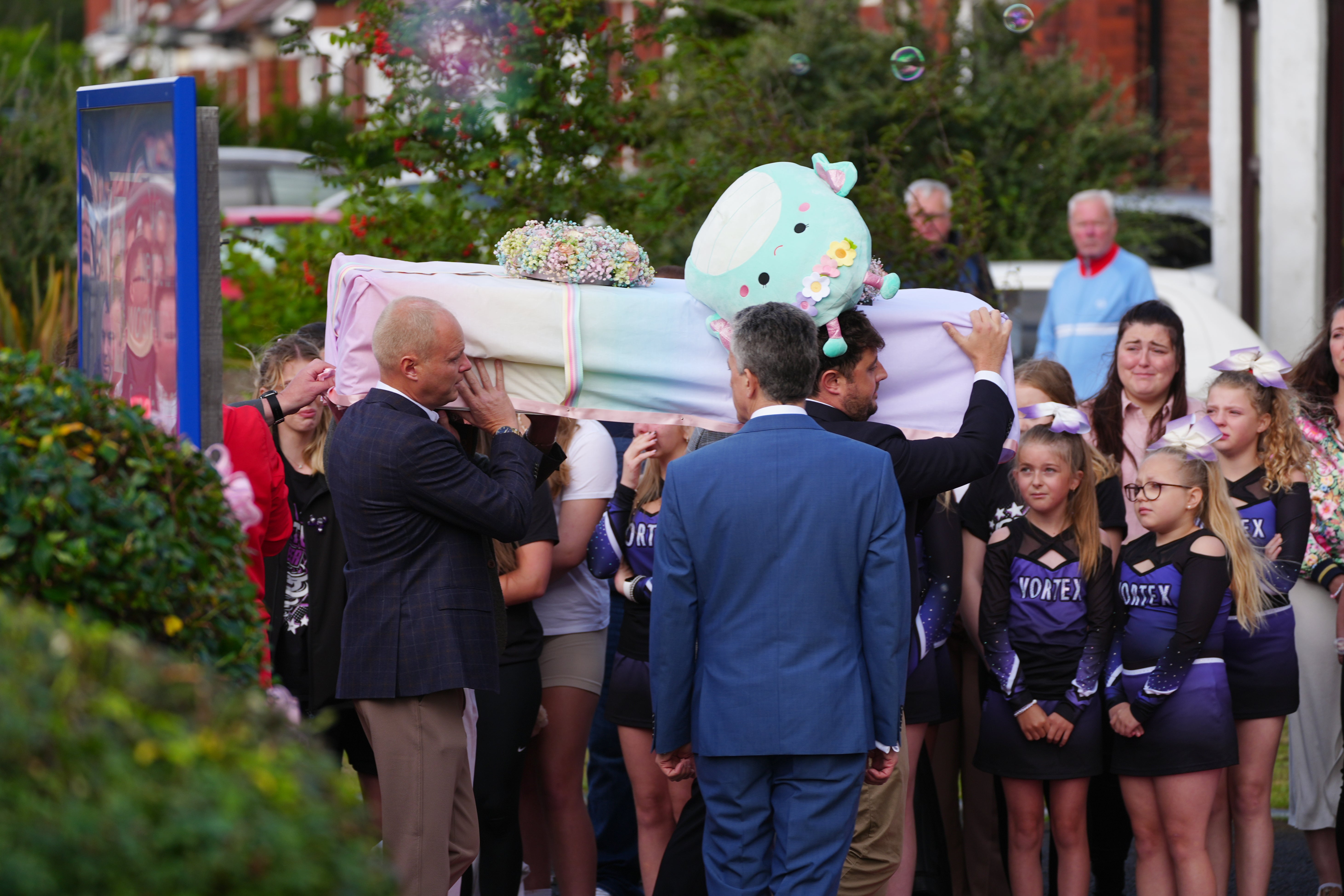 Elsie’s coffin was carried into the church just before 10am