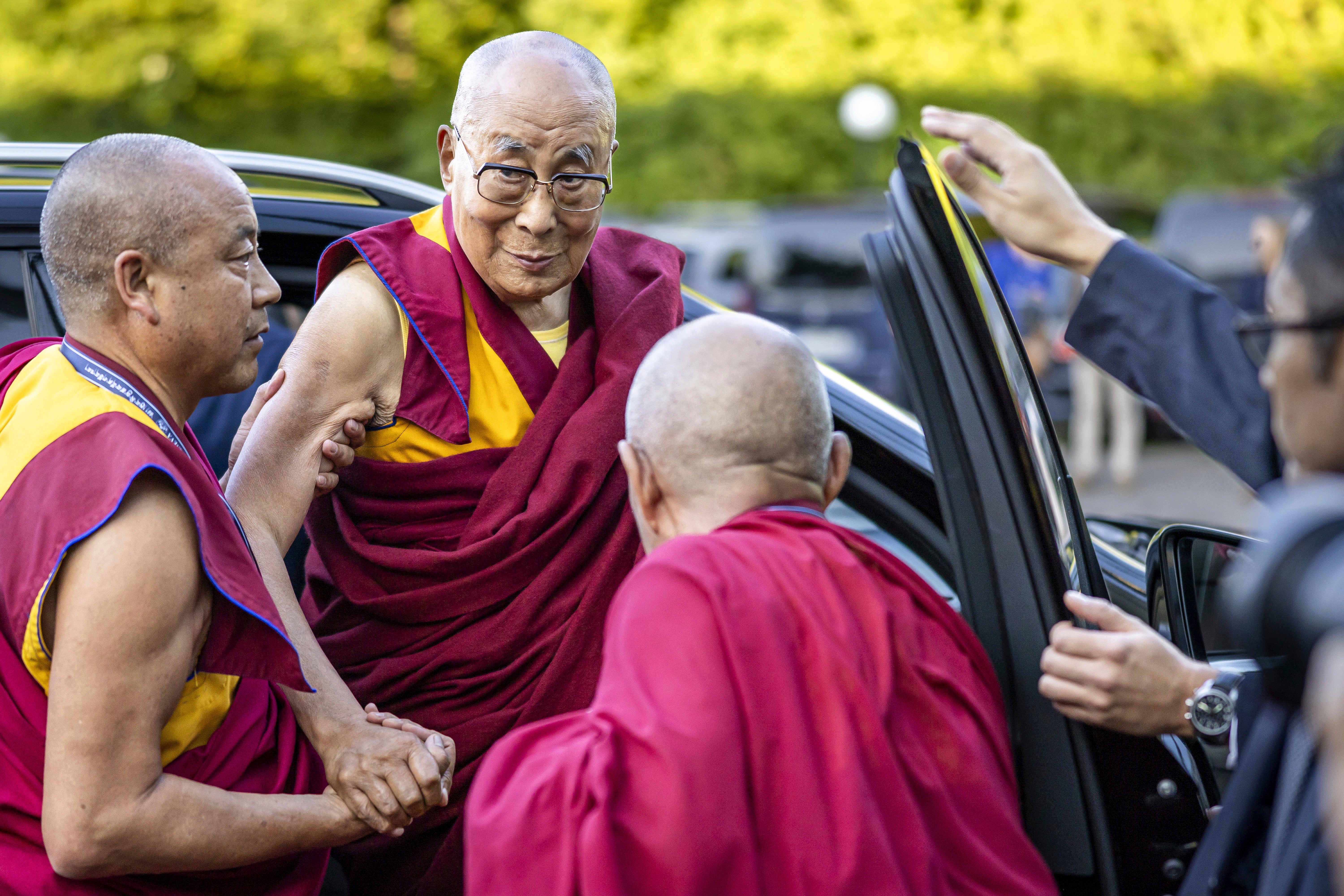 APTOPIX Switzerland Dalai Lama