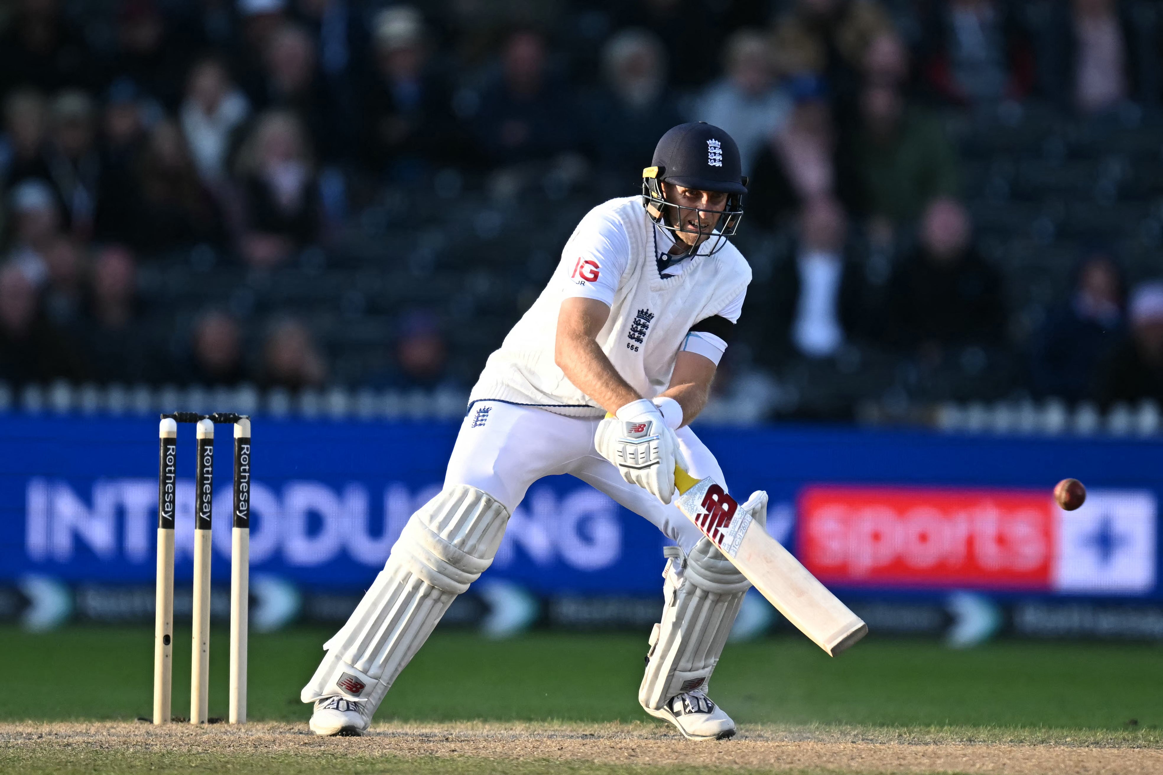 Joe Root’s superb innings guided England to a well earned victory.