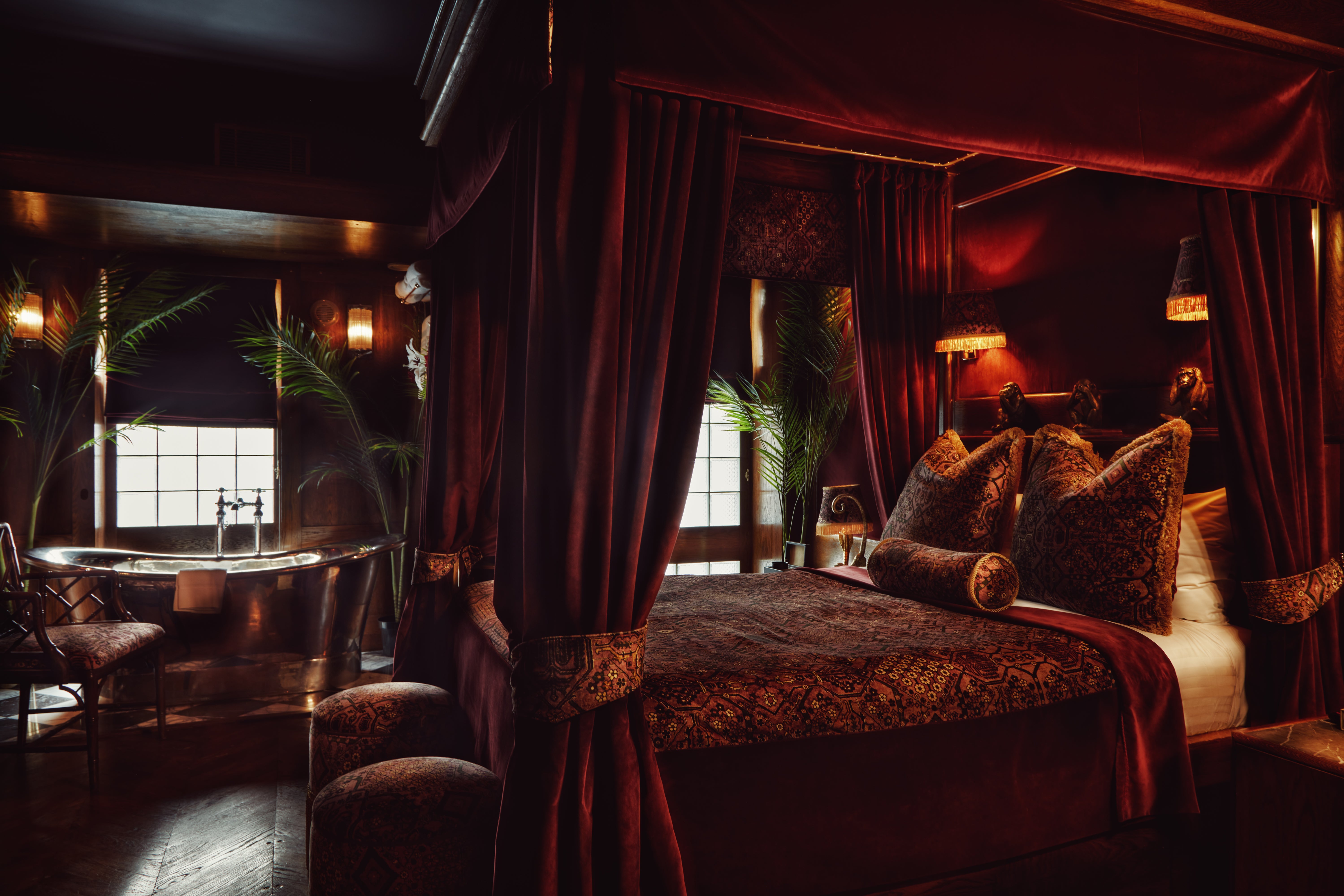 If romantic, mysterious and seductive are the themes for your city break, the House of Gods hotel will not disappoint